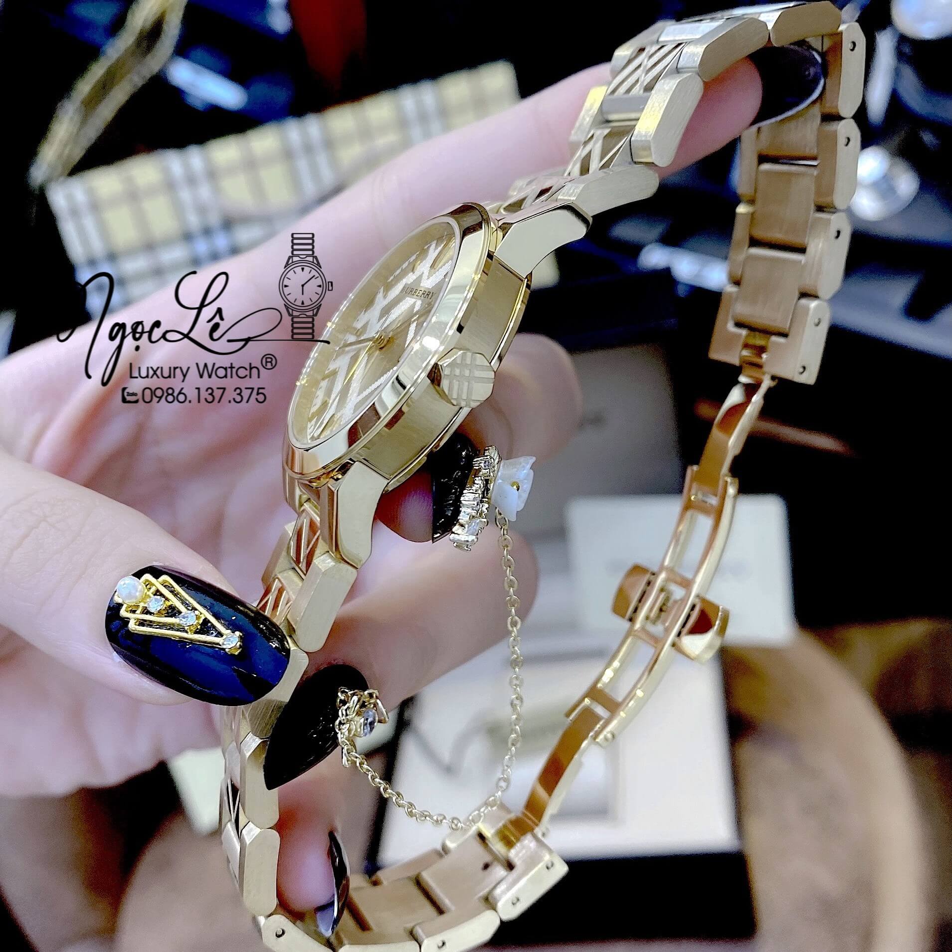 Đồng Hồ Cặp Burberry The City Dây Kim Loại Vàng Gold Size 34mm 38mm BU9038 BU9145