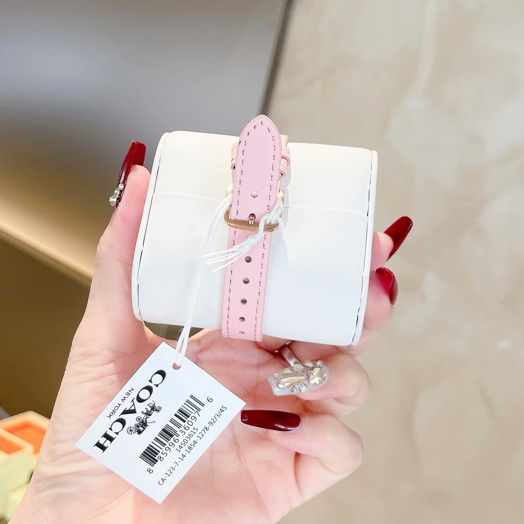 Đồng Hồ Nữ Coach Arden Size 28mm Dây Da Hồng Mặt Trắng Vỏ Rose Quartz
