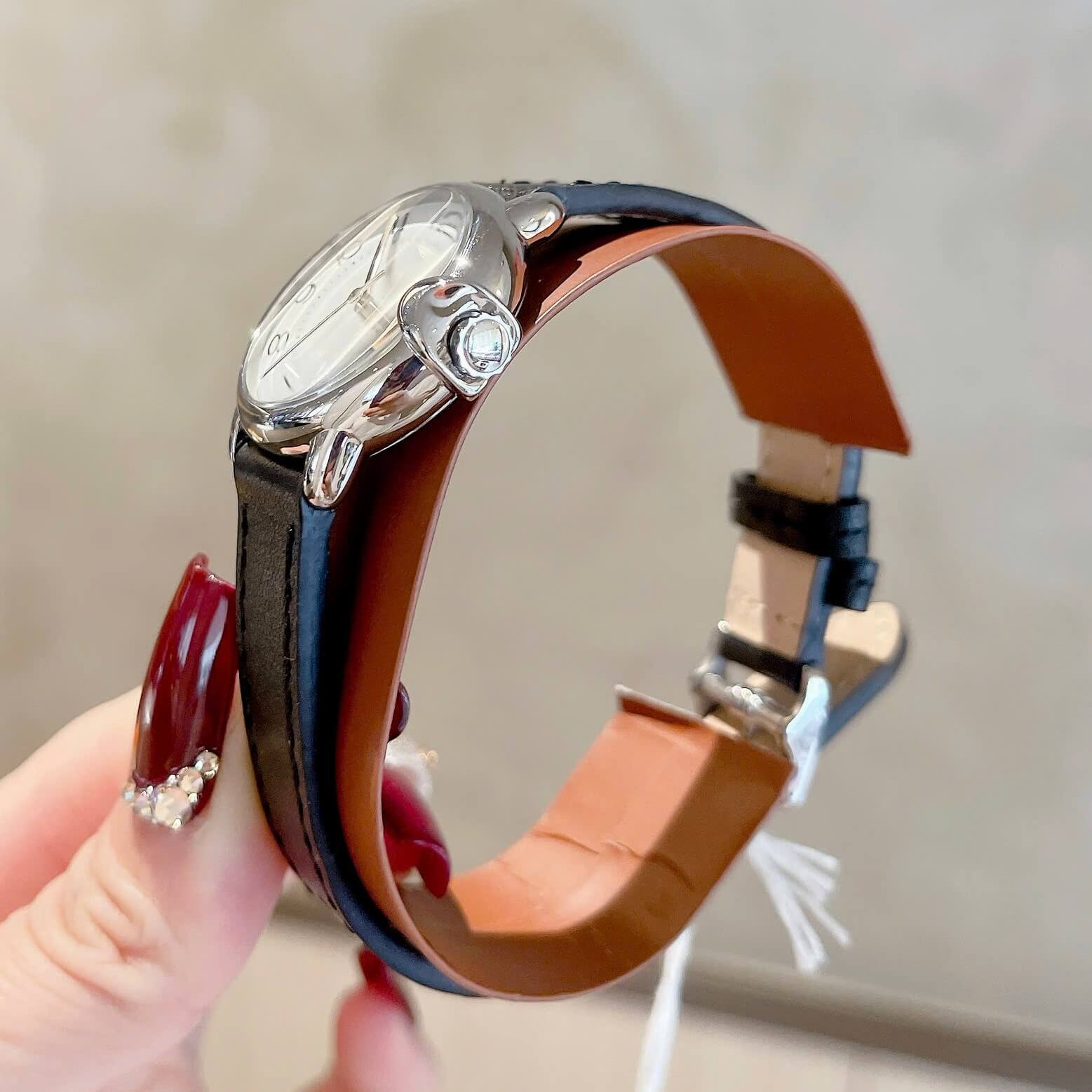 Đồng Hồ Nữ Coach Arden Size 28mm Dây Da Hồng Mặt Trắng Vỏ Silver Quartz