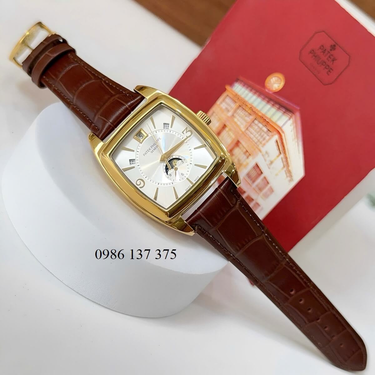 Đồng Hồ Nam Patek Philippe Gondolo Calendar 5135 Dây Da Nâu Mặt Trắng Vỏ Vàng 38mm