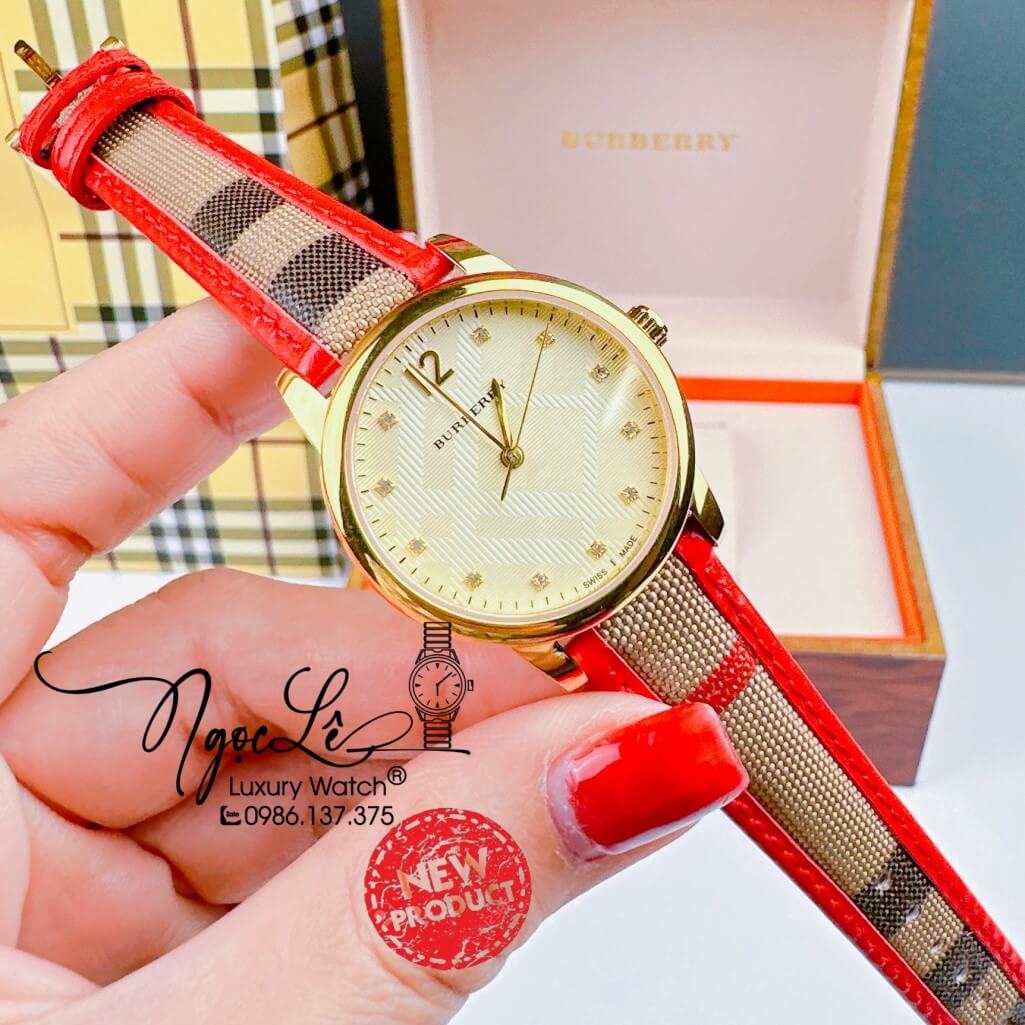 Đồng Hồ Burberry Nữ Dây Da Kẻ Sọc Caro Đỏ Mặt Vàng Size 32mm