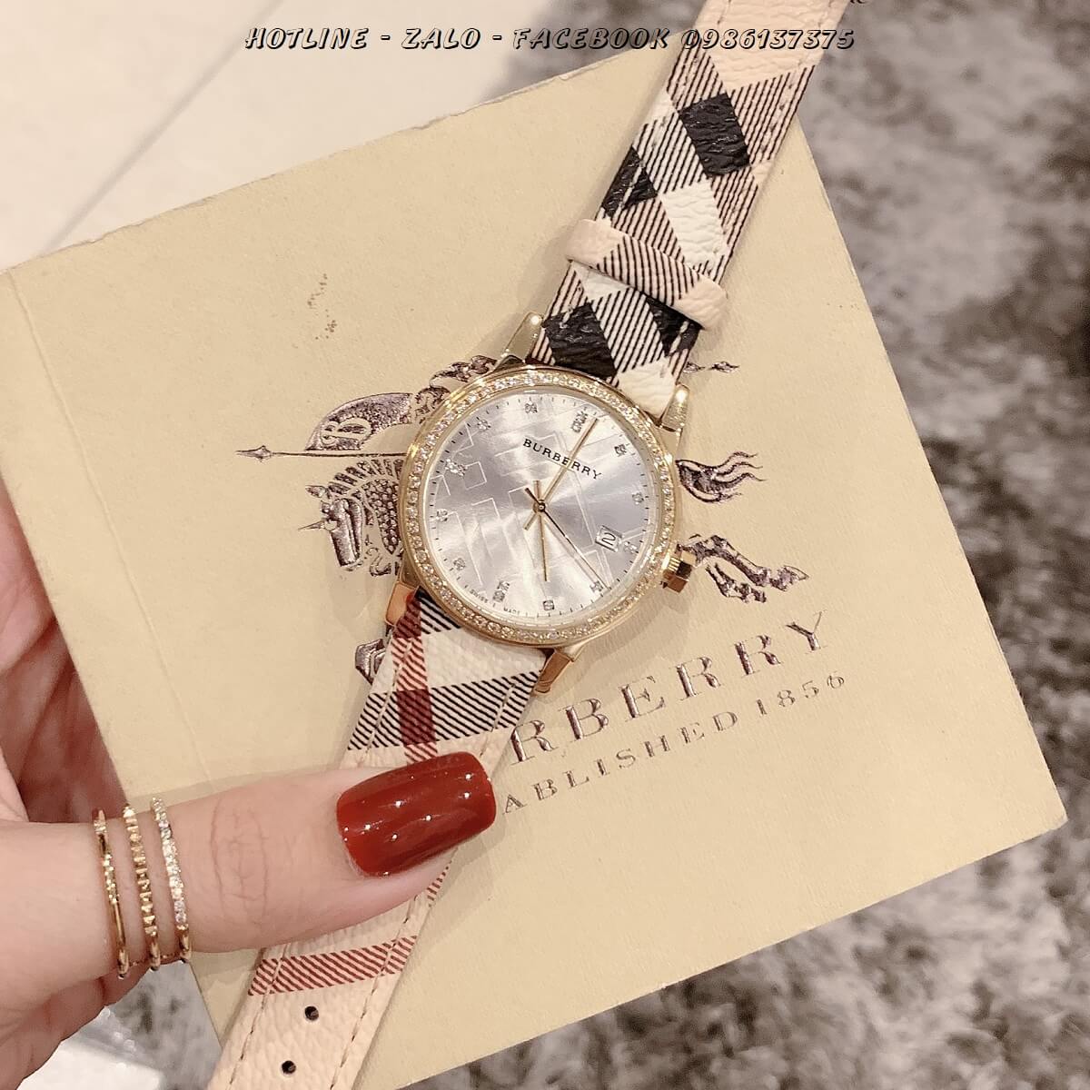 Đồng Hồ Burberry Nữ Dây Da Caro Đính Đá 34mm Gold