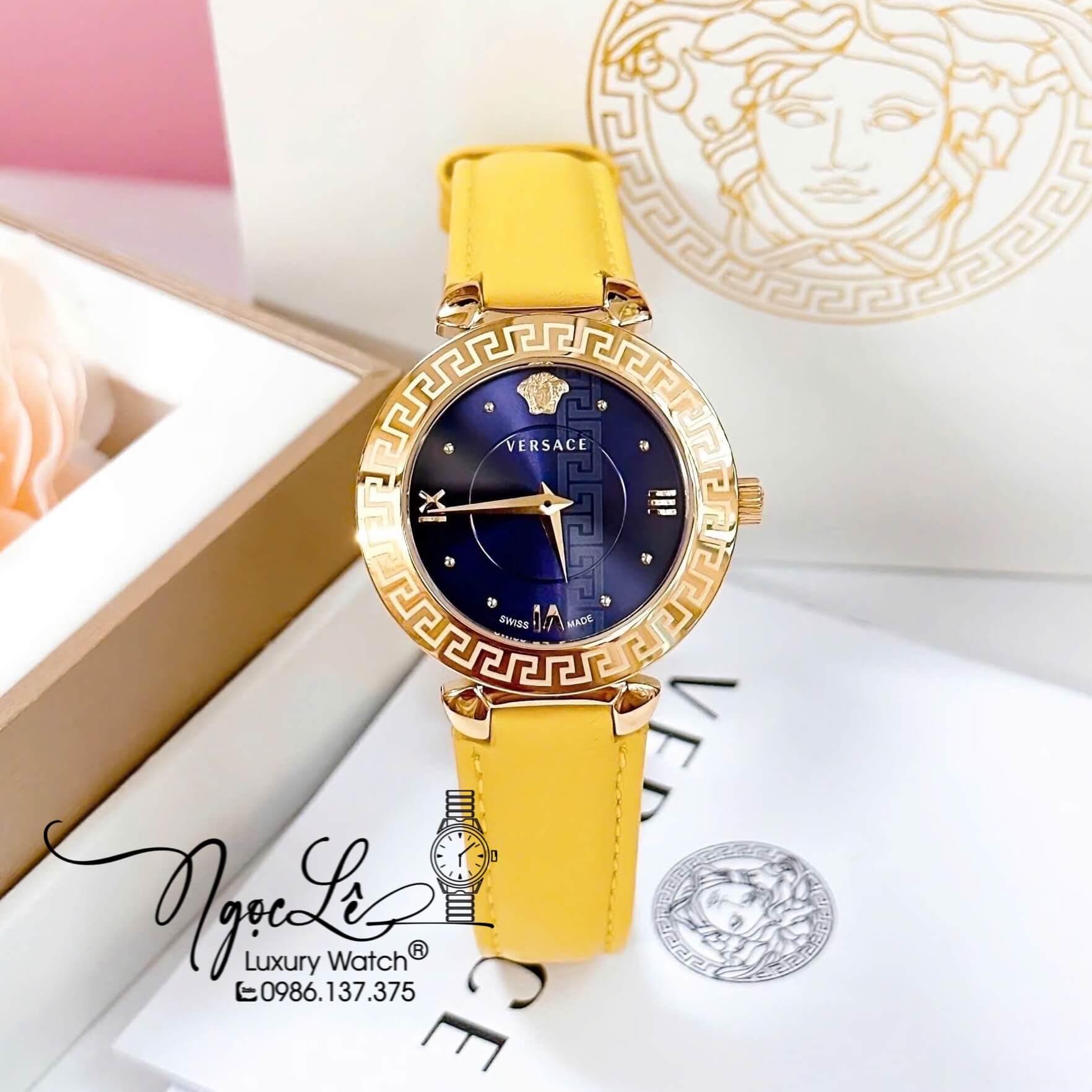 Đồng Hồ Cao Cấp Nữ - Đồng Hồ Versace Daphnis Dây Da Vàng Mặt Xanh Vỏ Gold Size 36mm