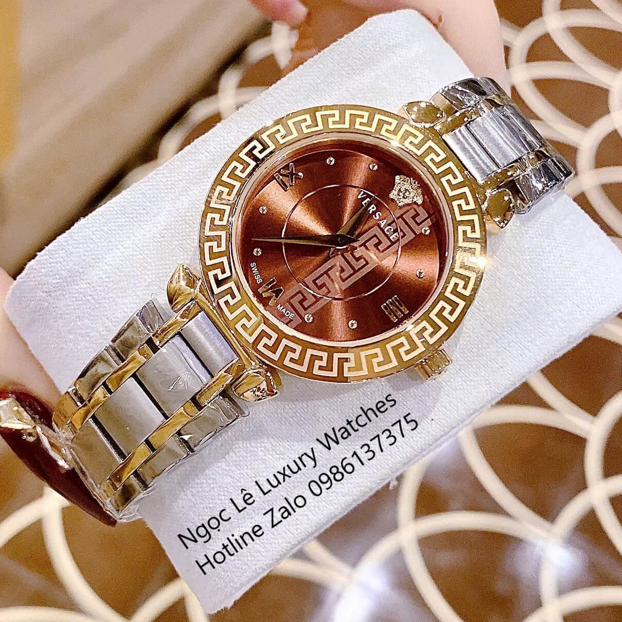 Đồng Hồ Cao Cấp Nữ - Đồng Hồ Versace Daphnis Dây Kim Loại Demi Vàng Mặt Nâu Size 35mm