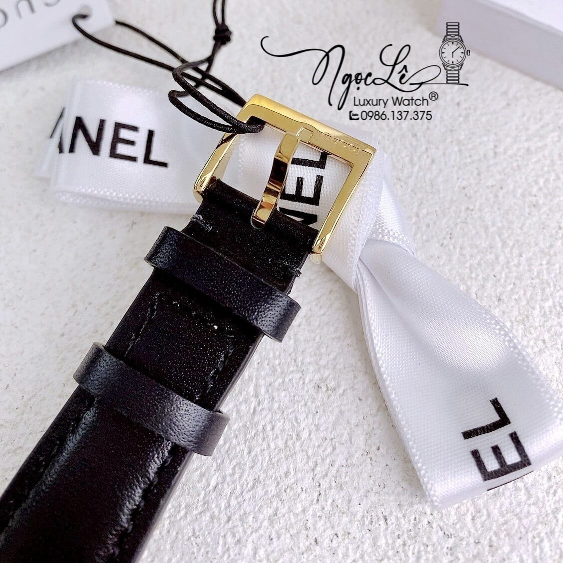 Đồng Hồ Nữ Gucci Dây Da Đen Mặt Đen Vỏ Vàng Cao Cấp Size 36mm Máy Quartz