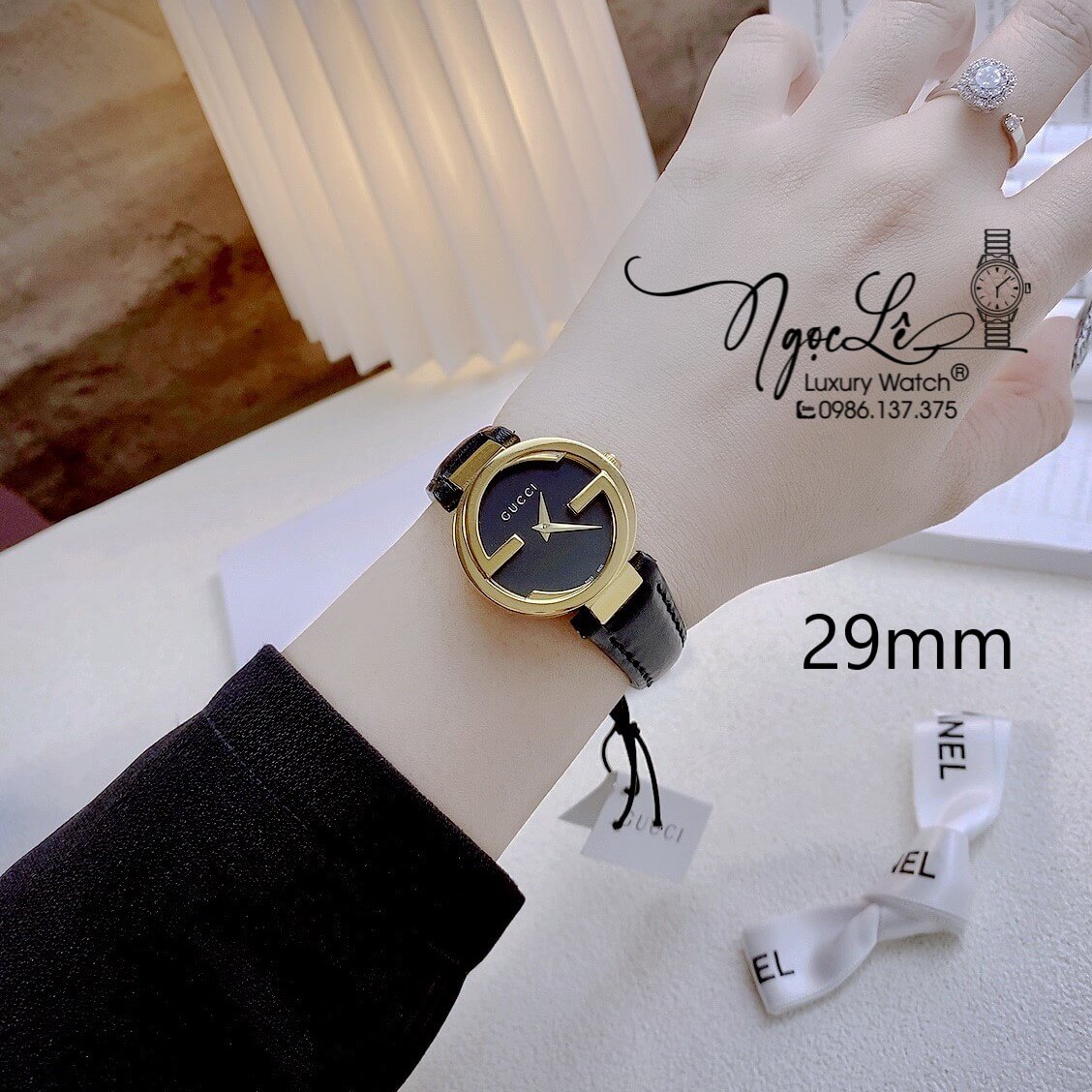 Đồng Hồ Nữ Gucci Dây Da Đen Mặt Đen Vỏ Vàng Cao Cấp Size 29mm Máy Quartz