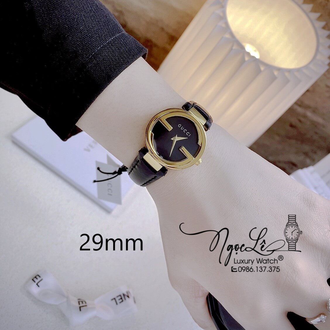 Đồng Hồ Nữ Gucci Dây Da Đen Mặt Đen Vỏ Vàng Cao Cấp Size 29mm Máy Quartz