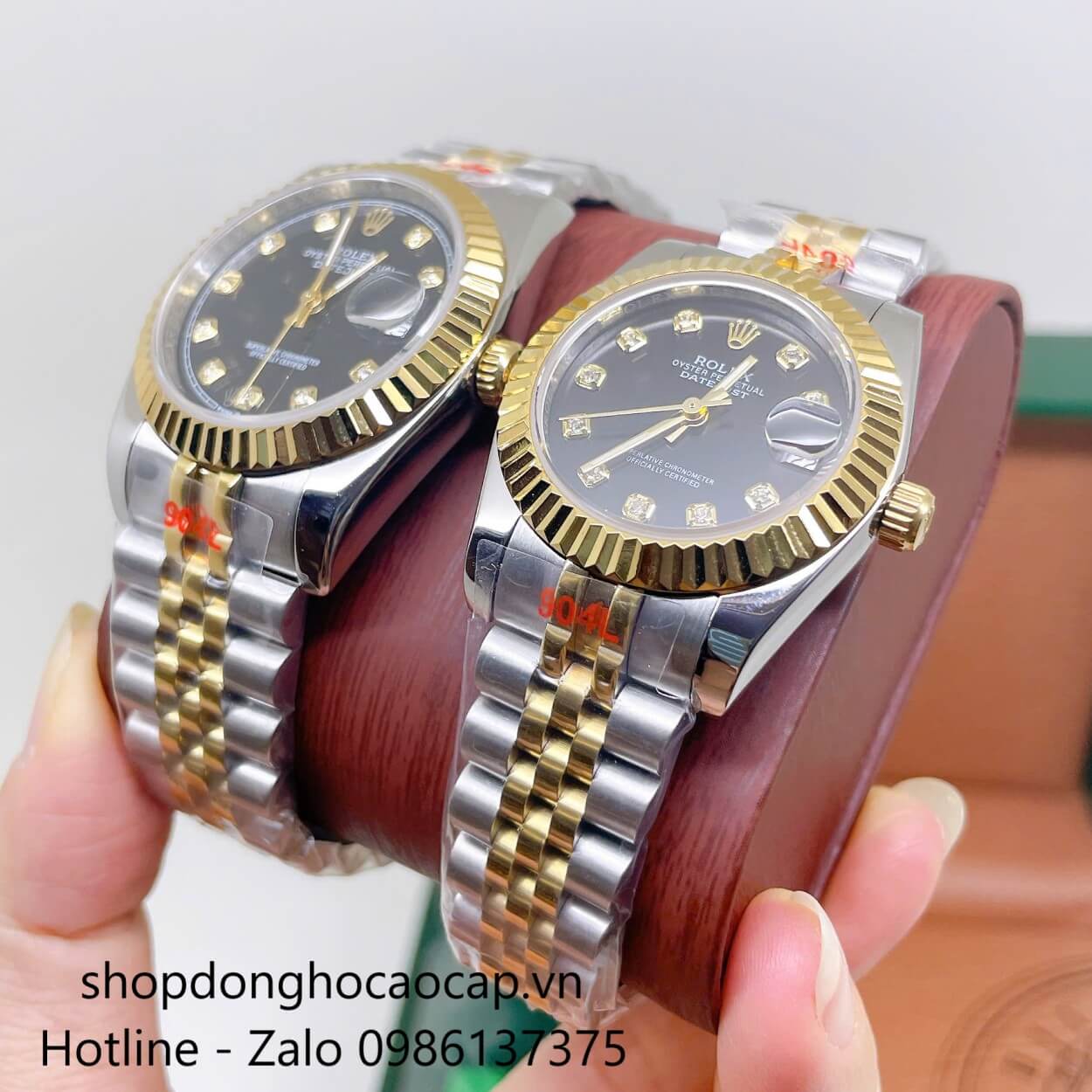 Đồng Hồ Cặp Rolex Datejust Máy Pin Dây Demi Vàng Mặt Đen Niềng Khía Size 36mm - 31mm