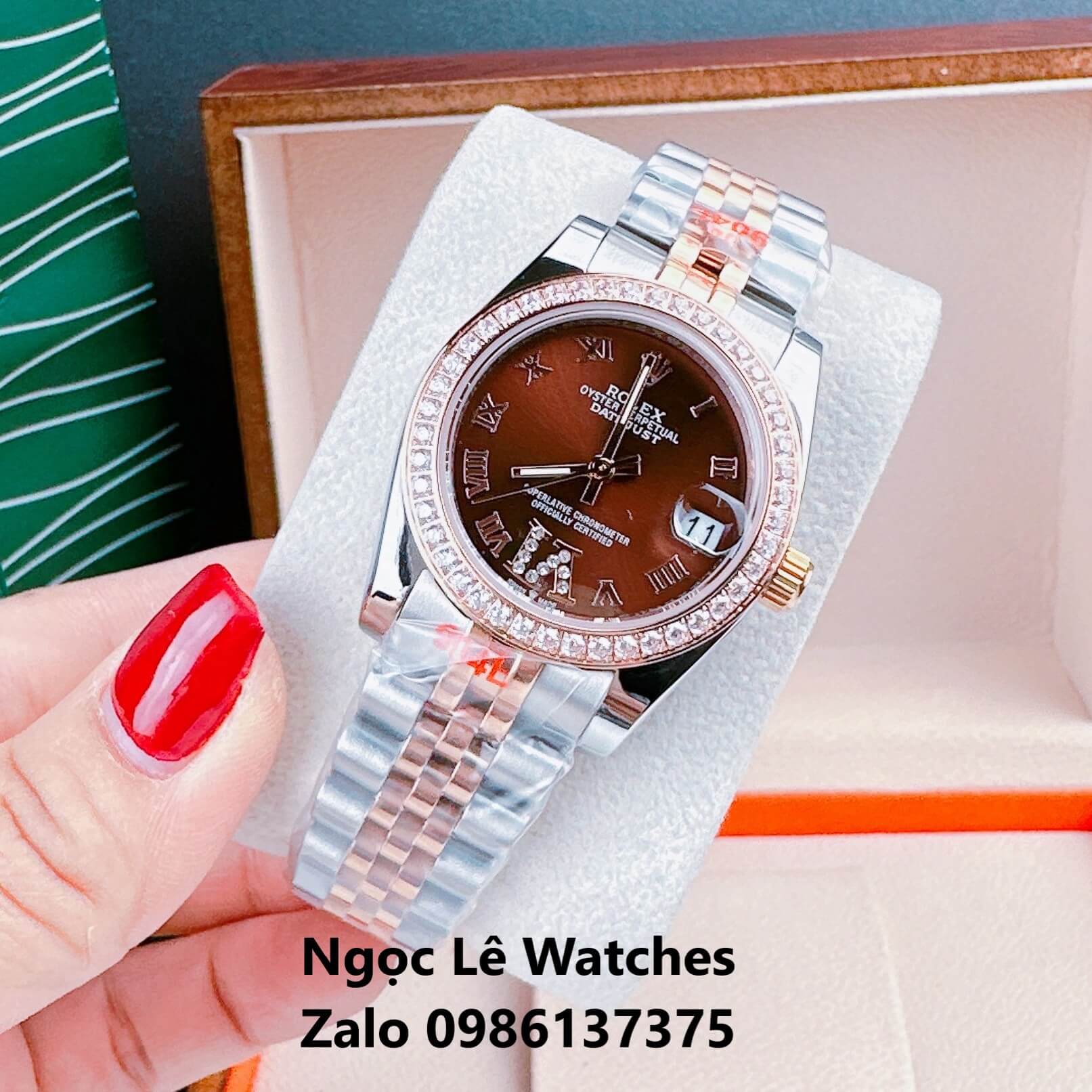 Đồng Hồ Cặp Rolex Datejust Máy Pin Demi Rose Mặt Nâu Viền Đá Size 36mm - 31mm