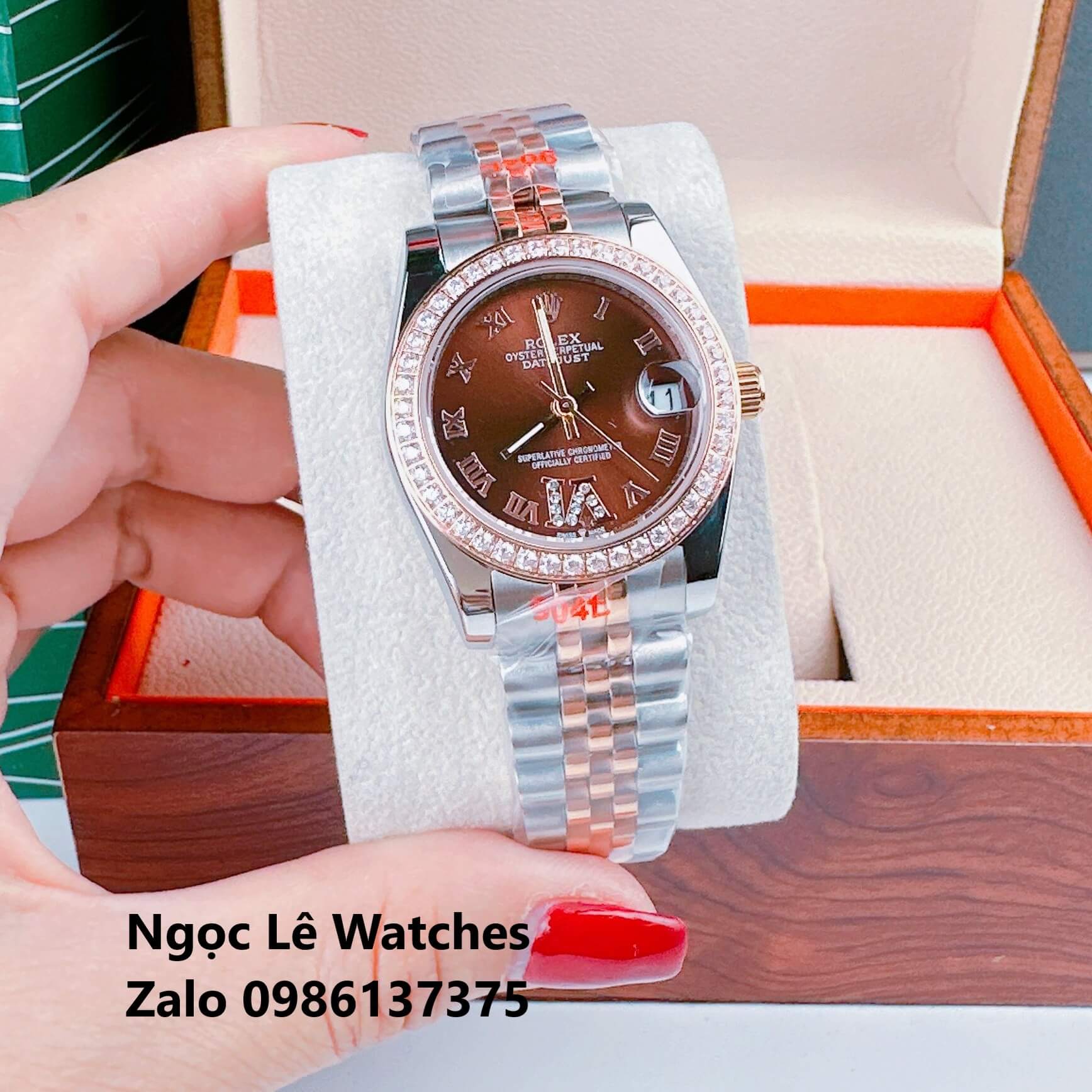 Đồng Hồ Cặp Rolex Datejust Máy Pin Demi Rose Mặt Nâu Viền Đá Size 36mm - 31mm