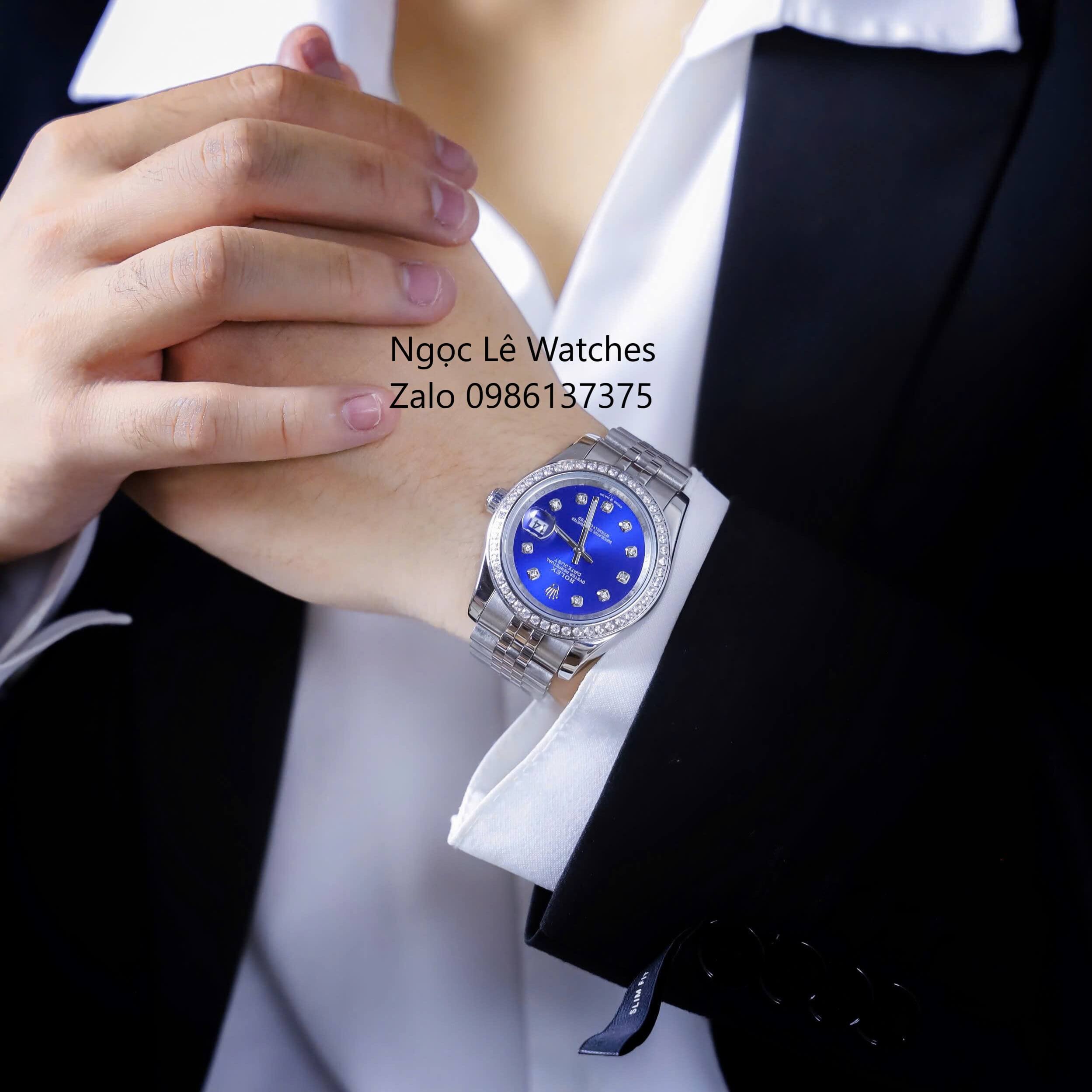 Đồng Hồ Cặp Rolex Datejust Máy Pin Màu Bạc Mặt Xanh Navy Viền Đá Size Nam 41mm Nữ 31mm