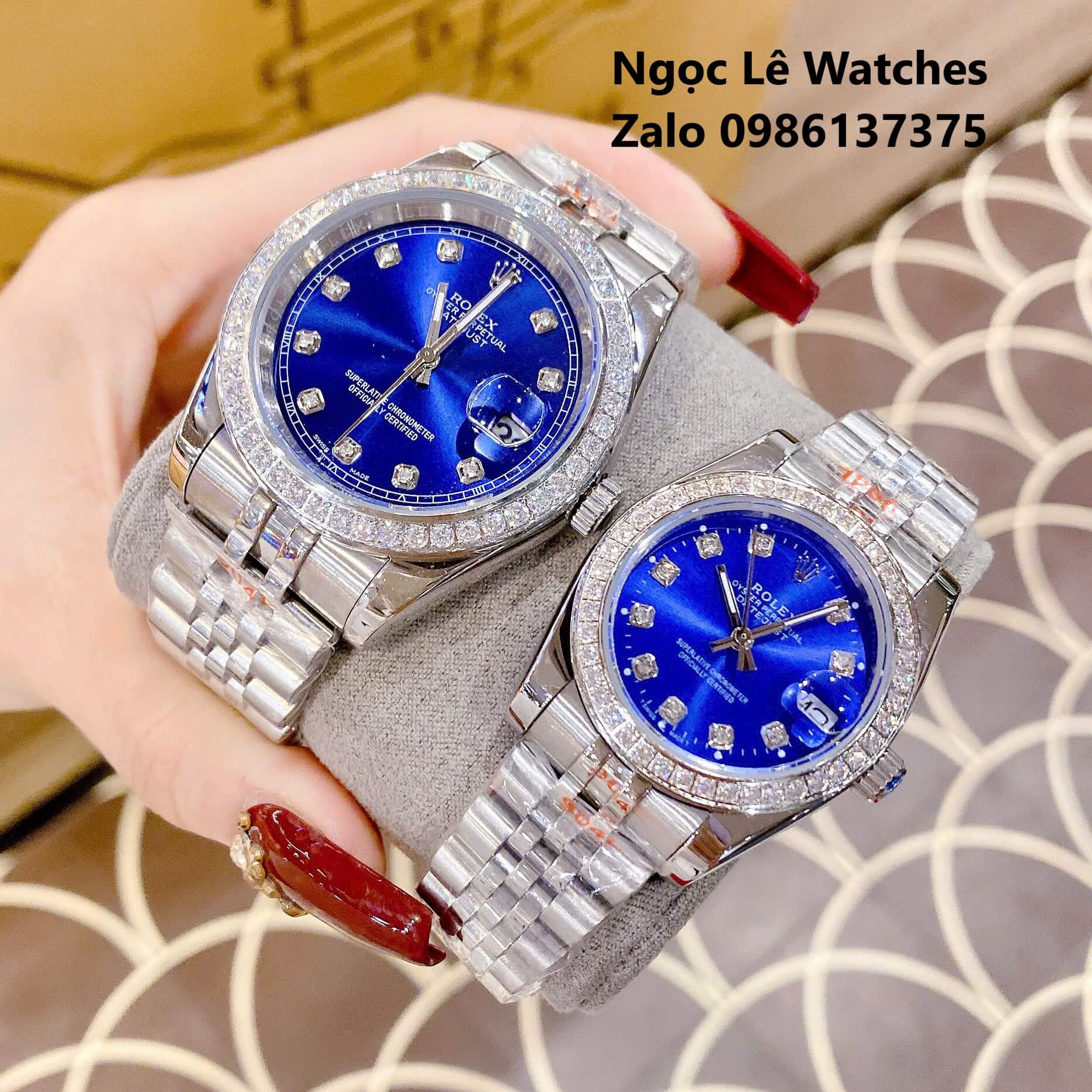 Đồng Hồ Cặp Rolex Datejust Máy Pin Nam Nữ Màu Bạc Mặt Xanh Navy Viền Đá Size 41mm-31mm