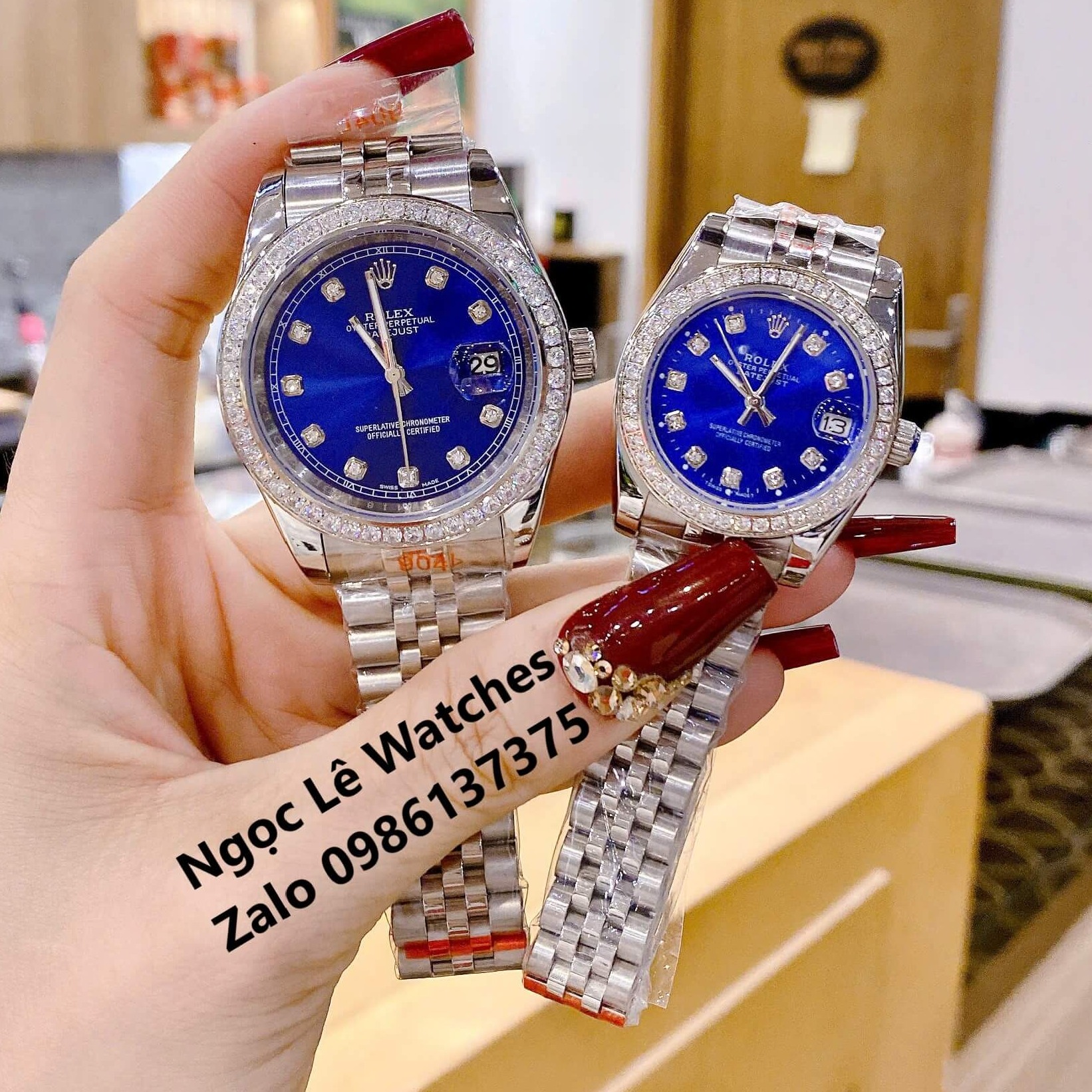 Đồng Hồ Cặp Rolex Datejust Máy Pin Nam Nữ Màu Bạc Mặt Xanh Navy Viền Đá Size 41mm-31mm