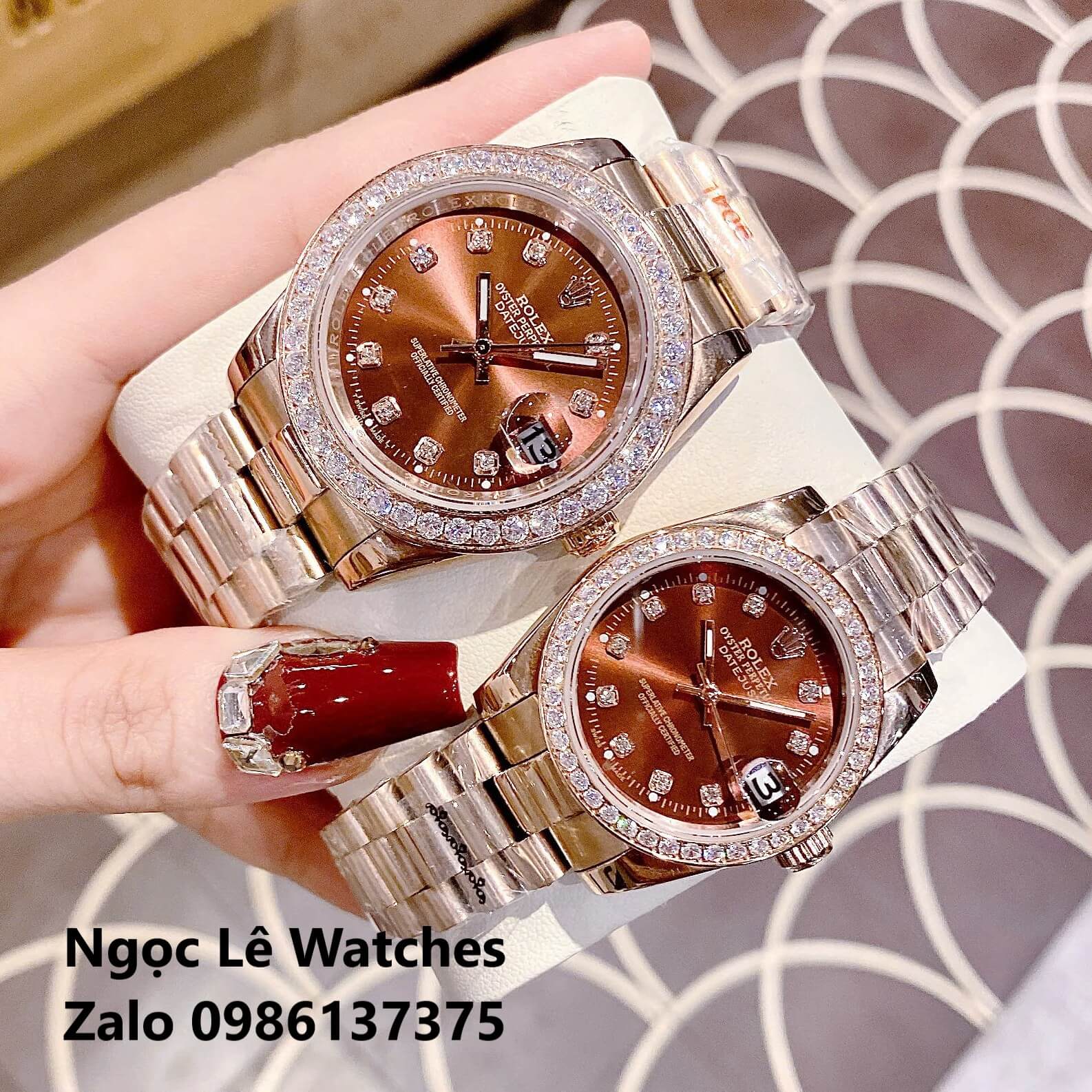 Đồng Hồ Cặp Rolex Datejust Máy Pin Nam Nữ Màu Rose Mặt Nâu Viền Đá Size 41mm - 31mm
