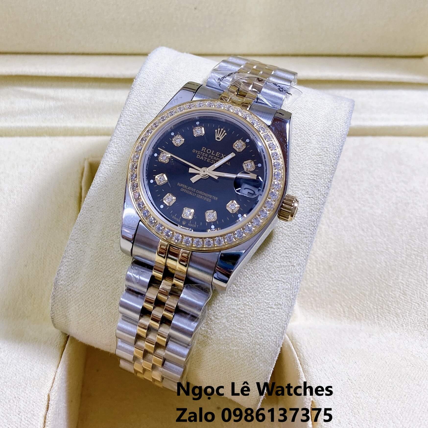 Đồng Hồ Cặp Rolex Datejust Pin Màu Demi Vàng Mặt Đen Viền Đá Size 36mm - 31mm