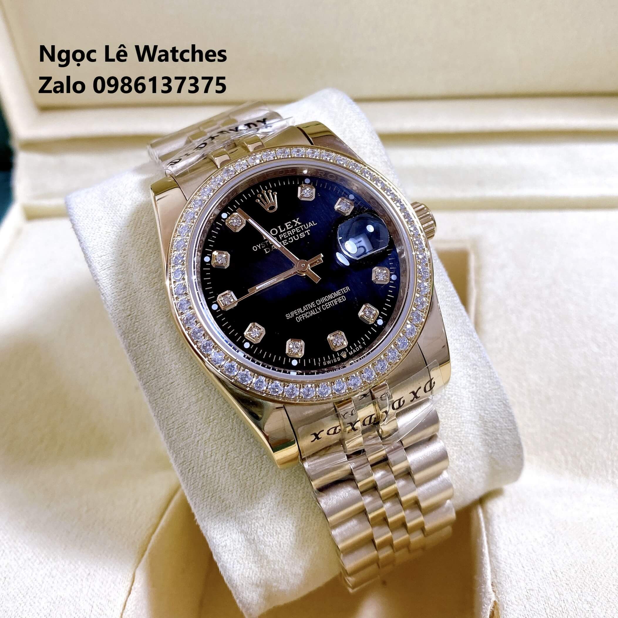 Đồng Hồ Cặp Rolex Datejust Pin Màu Vàng Mặt Đen Viền Đá Size 36mm - 31mm