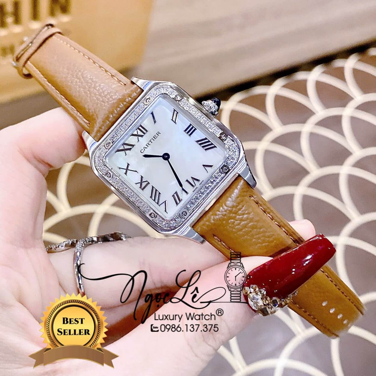 Đồng Hồ Nữ Cartier Santos De Dây Da Nâu Mặt Vuông Đính Đá Size 24x33mm Máy Pin Thụy Sĩ