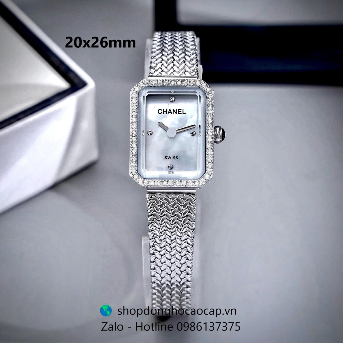 Đồng hồ Chanel Boy Friend, đồng hồ Chanel nữ dây mesh bạc mặt trắng khảm xà cừ size 20x26mm - Quartz