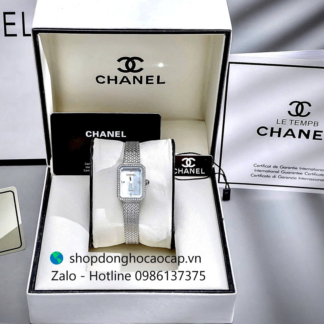 Đồng hồ Chanel Boy Friend dây mesh bạc mặt trắng khảm xà cừ size 20x26mm - Quartz