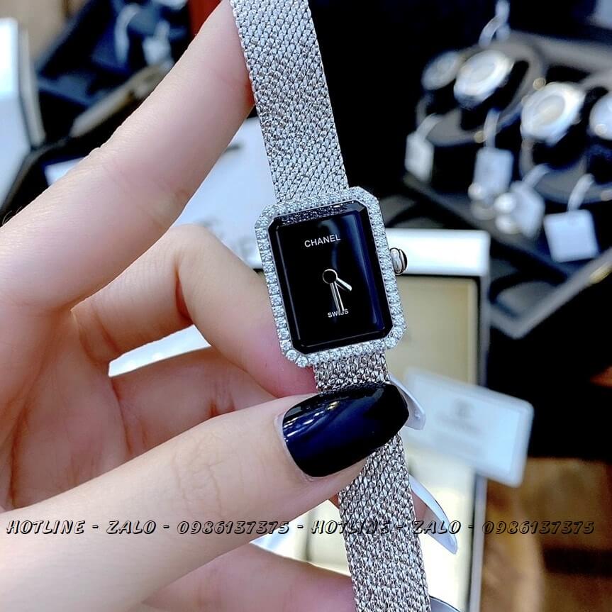 Đồng Hồ Nữ Chanel Boy Friend Diamond Mặt Đen 20x28mm