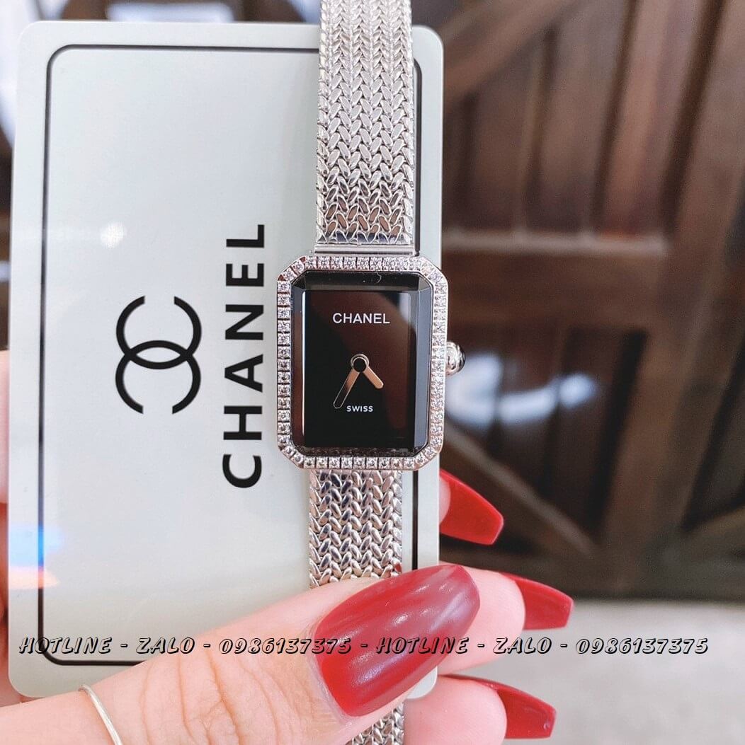 Đồng Hồ Nữ Chanel Boy Friend Diamond Mặt Đen 20x28mm