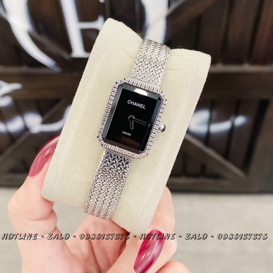 Đồng Hồ Nữ Chanel Boy Friend Diamond Mặt Đen 20x28mm