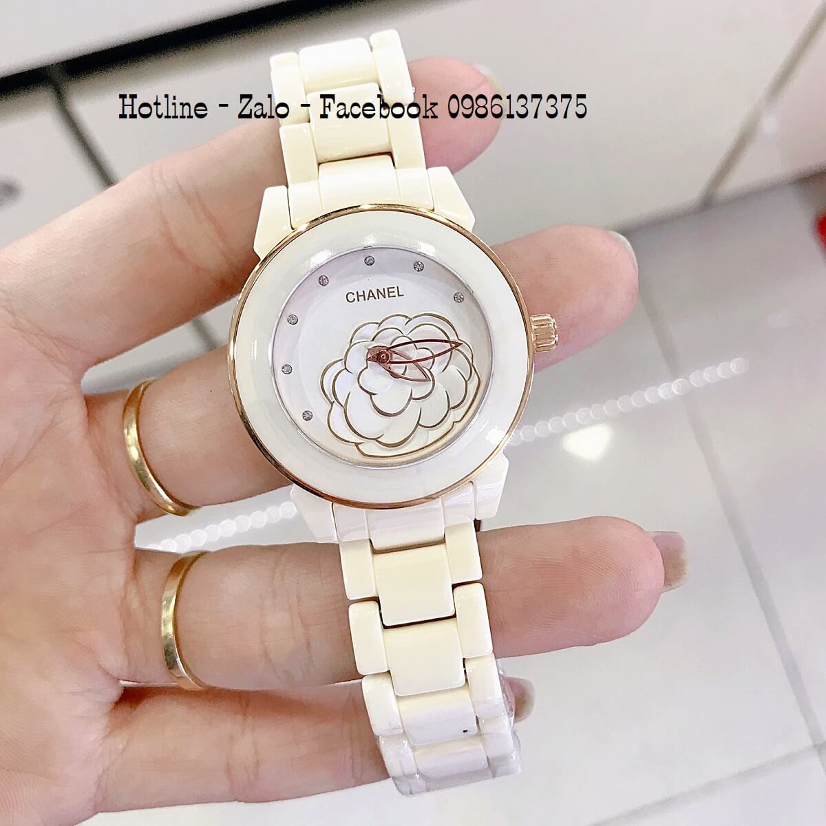 Đồng Hồ Nữ Chanel Đá Ceramic Kem 33mm Mặt Hoa 3D