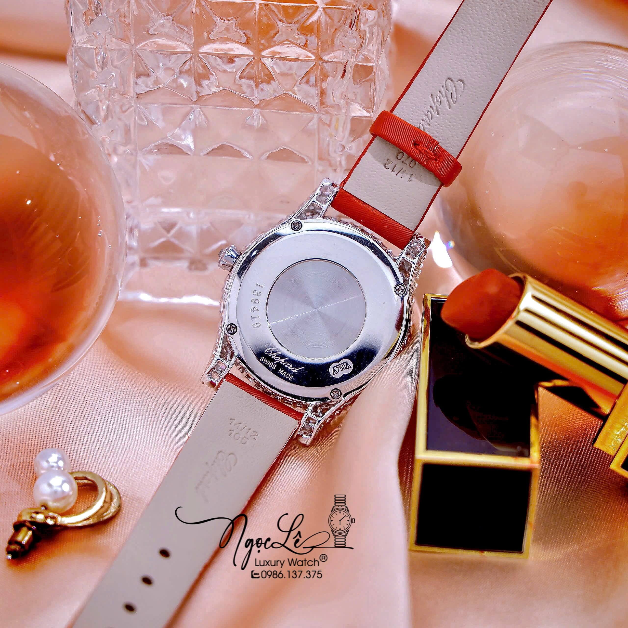 Đồng Hồ Chopard Nữ Dây Da Lụa Màu Đỏ Vỏ Bạc Đính Đá Size 31mm