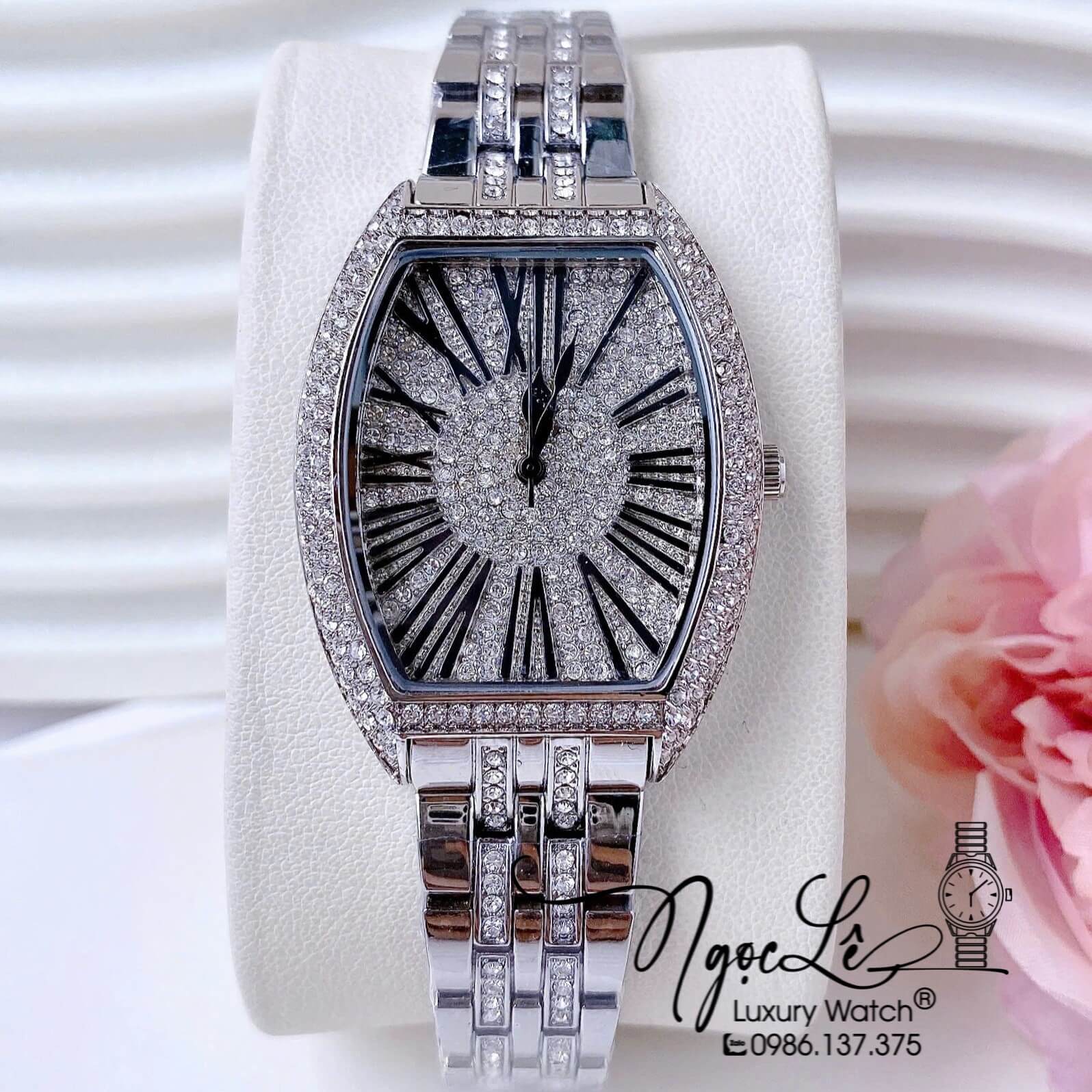 Đồng Hồ Chopard Nữ Dây Kim Loại Silver Mặt Chữ Nhật Đính Đá Size 34mm Siêu Cấp