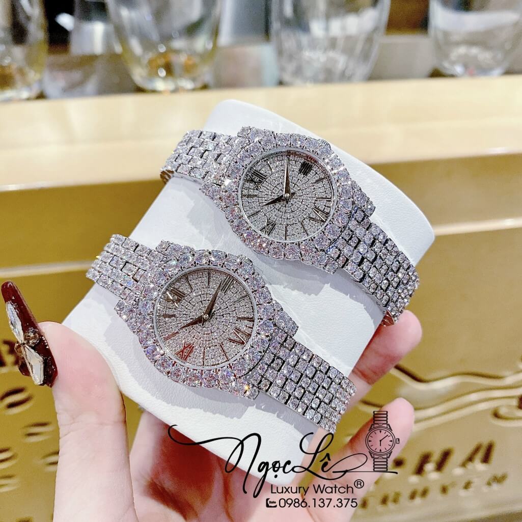 Đồng Hồ Chopard Nữ Dây Thép Màu Silver Đính Đá 31mm