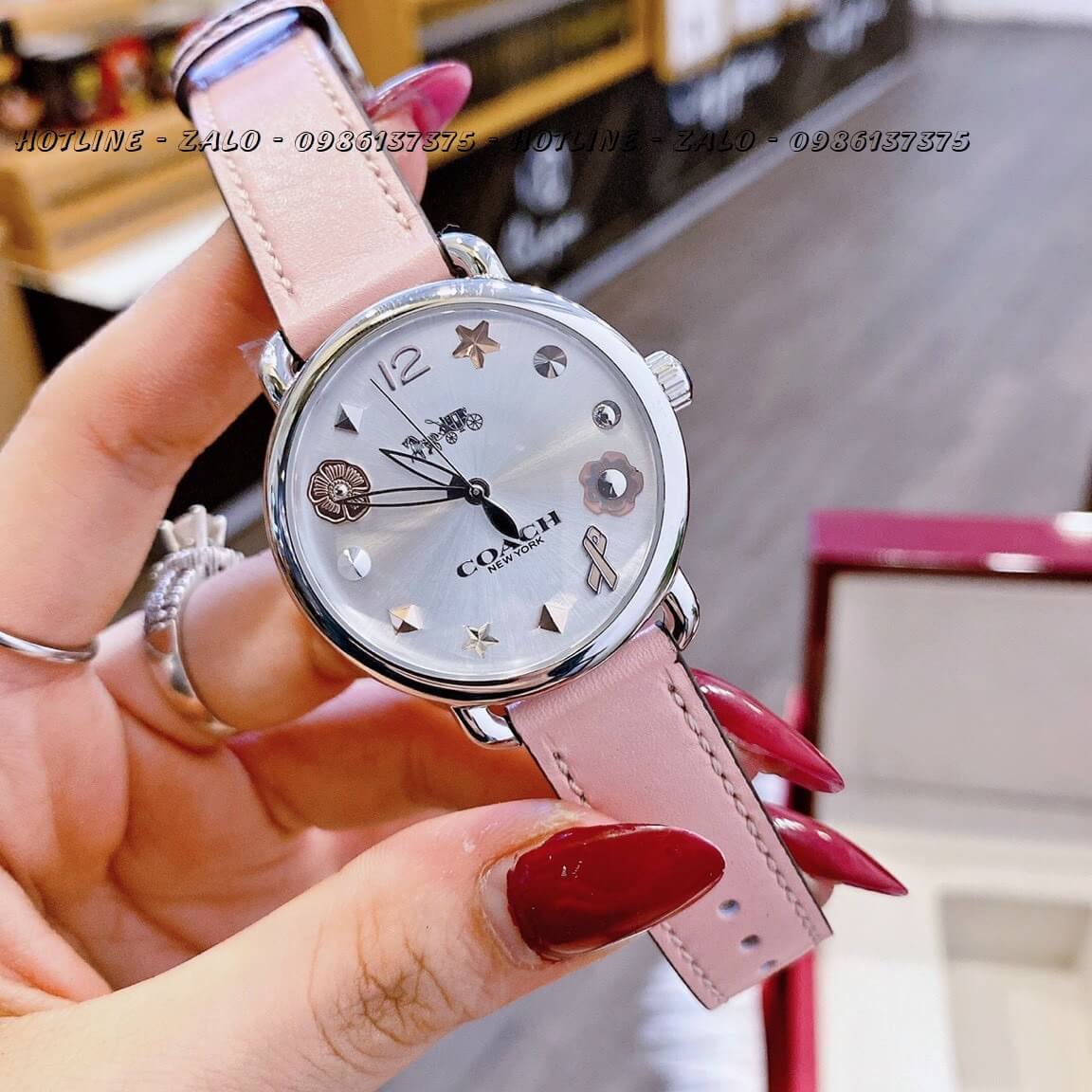 Đồng Hồ Coach Nữ Dây Da Hồng Mặt Trơn Đính Icon 35mm