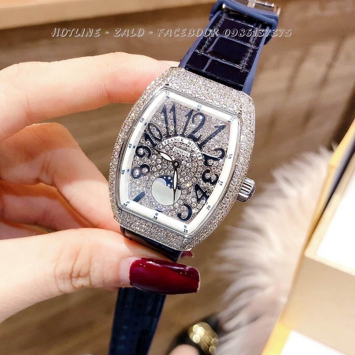 Đồng Hồ Franck Muller Nữ Dây Da Silicon Xanh Mặt Full Đá Silver 42x32mm