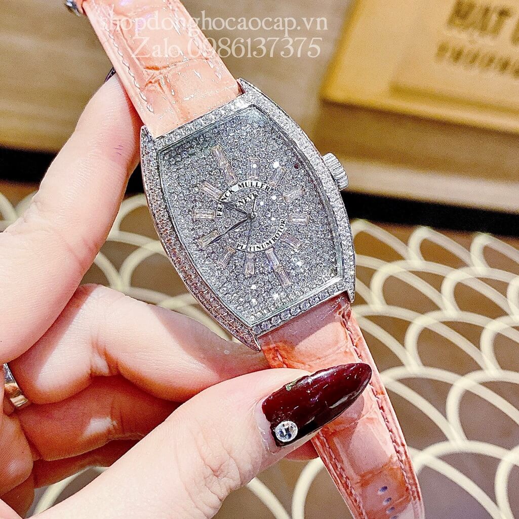 Đồng Hồ Franck Muller Nữ Dây Da Hồng Mặt Silver Đính Đá 33mm