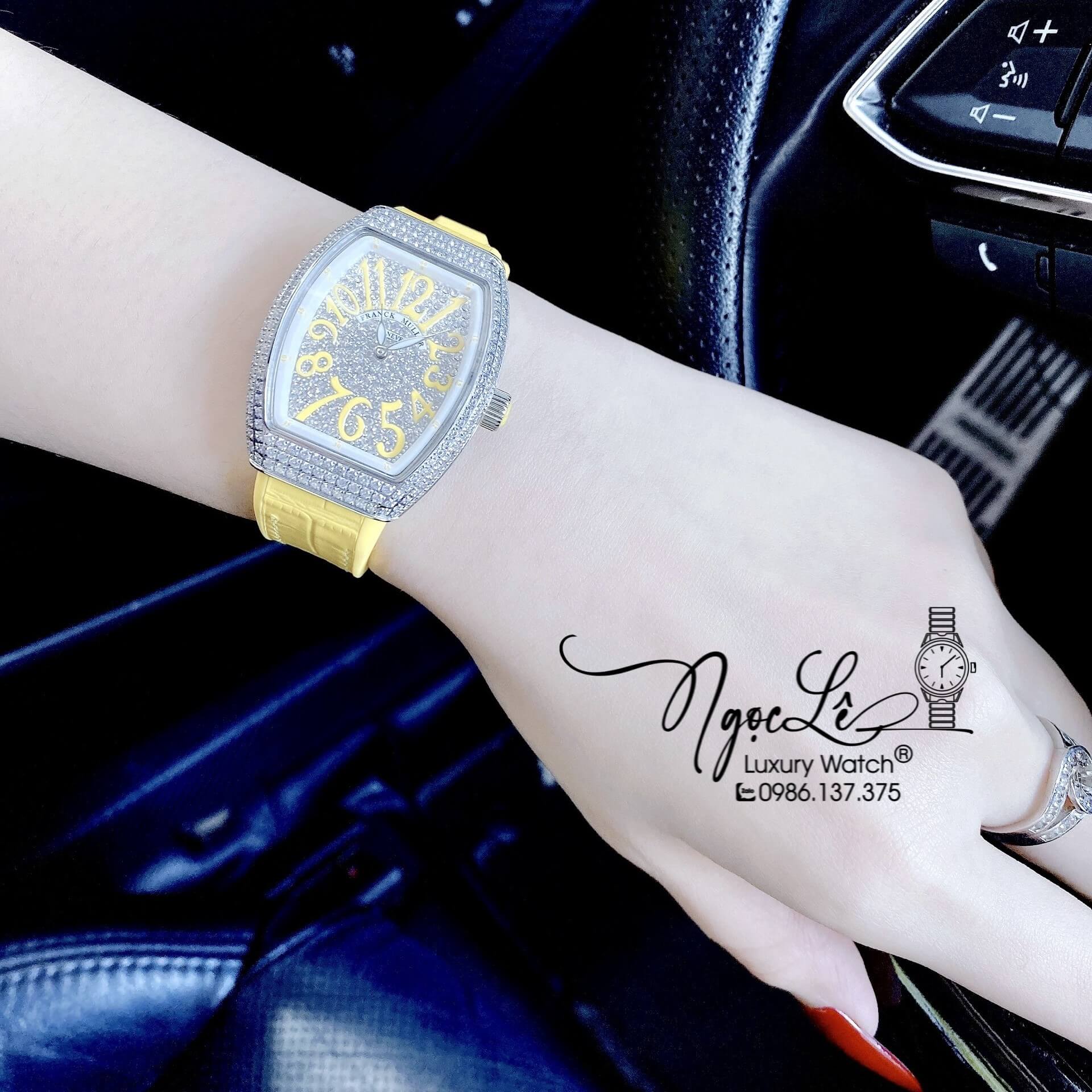 Đồng Hồ Franck Muller V32 Nữ Dây Màu Vàng Pastel Đính Đá Bạc Size 34mm