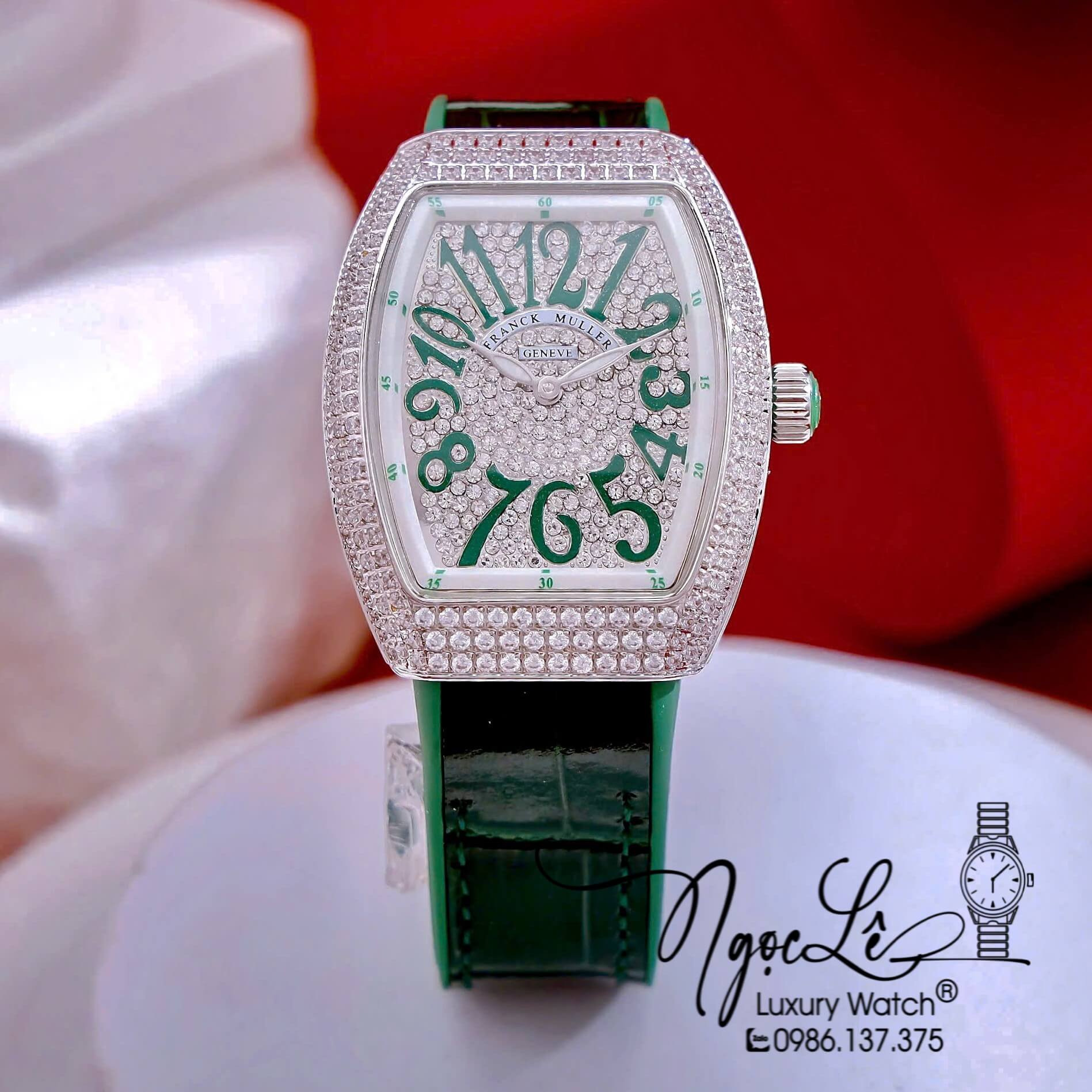 Đồng Hồ Franck Muller V32 Nữ Dây Màu Xanh Lá Đậm Đính Đá Bạc Size 34mm