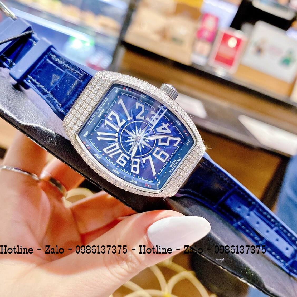 Đồng Hồ Nữ Franck Muller V32 Silicon Xanh Đính Đá Silver 34mm