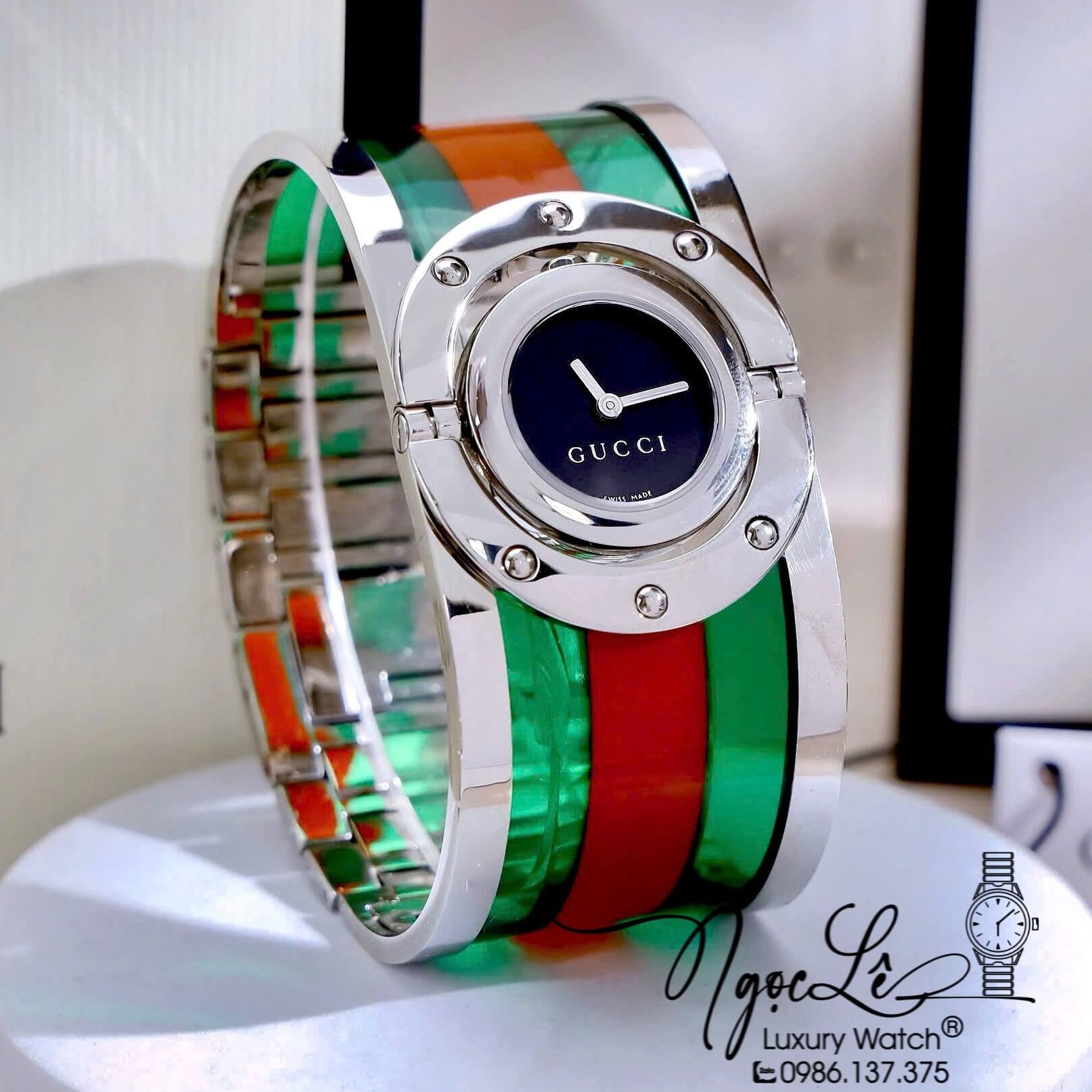 Đồng Hồ Gucci Twirl Nữ Dáng Lắc Tay Màu Bạc Sọc Xanh Đỏ Cao Cấp Size 23mm