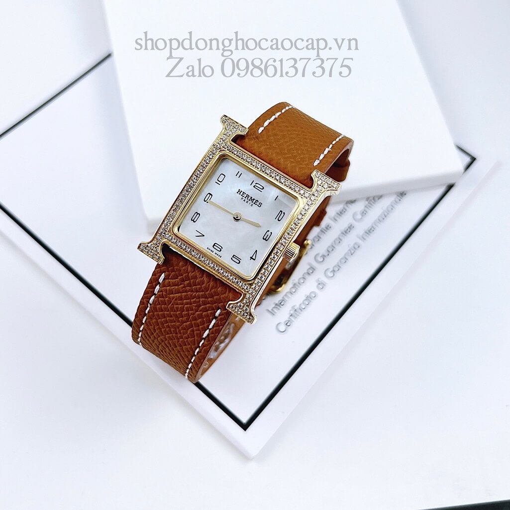 Đồng Hồ Hermes Heure H Nữ Siêu Cấp Dây Da Nâu Bò 26 x 26mm