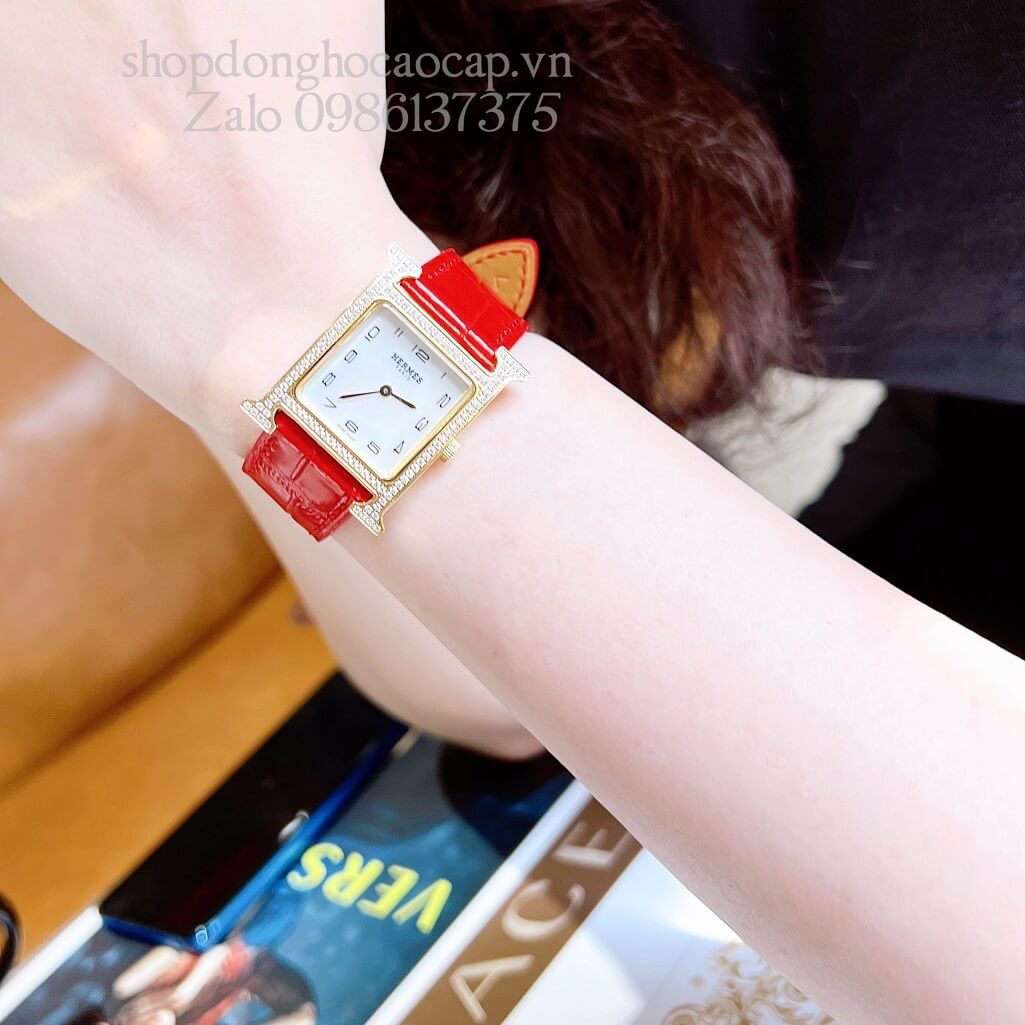 Đồng Hồ Hermes Heure H Nữ Siêu Cấp Dây Da Đỏ 26x26mm