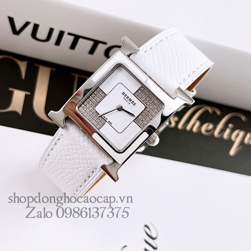 Đồng Hồ Hermes Heure H Double Jeu Diamond Dây Da Trắng 26x26mm