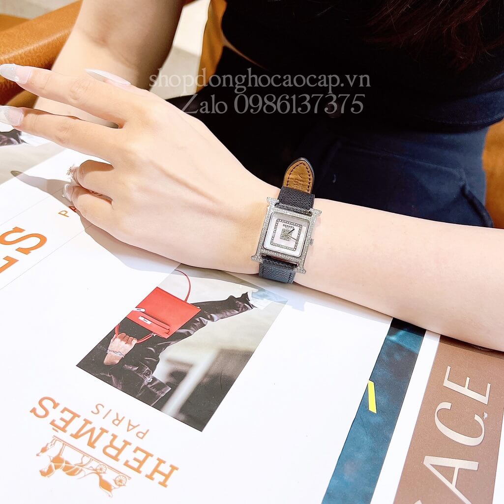 Đồng Hồ Hermes Heure H Siêu Cấp Nữ Dây Da Đen 26x26mm