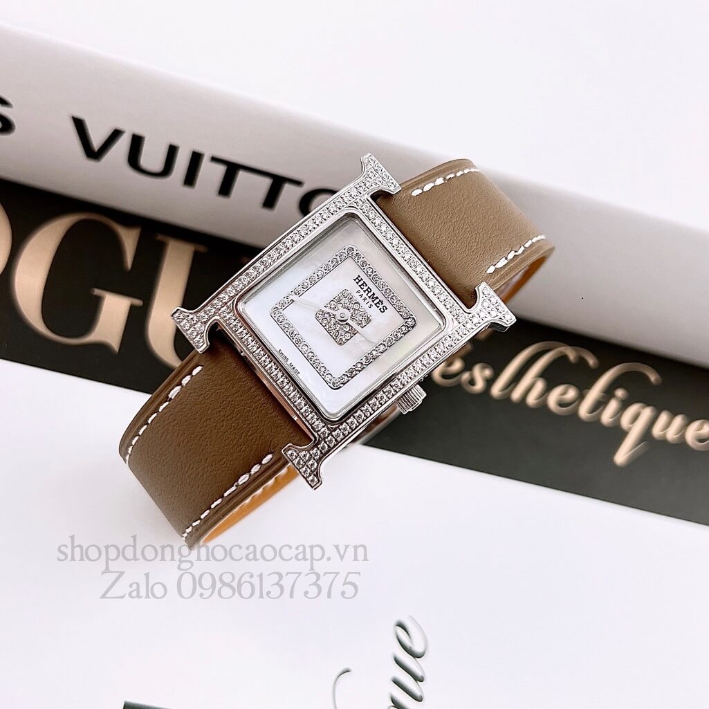 Đồng Hồ Hermes Heure H Siêu Cấp Nữ Dây Da Nâu Nude 26x26mm