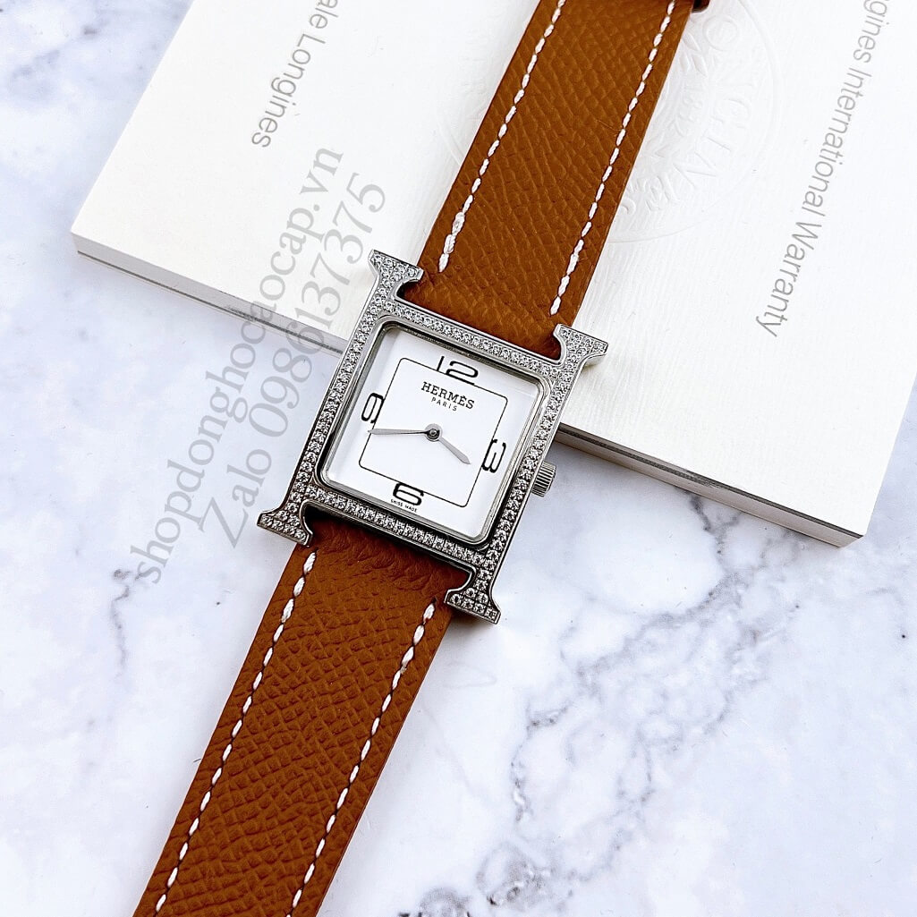 Đồng Hồ Hermes Heure H Double Jeu Nữ Dây Da Nâu Bò Silver 26x26mm