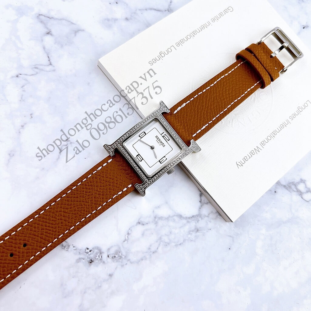 Đồng Hồ Hermes Heure H Double Jeu Nữ Dây Da Nâu Bò Silver 26x26mm