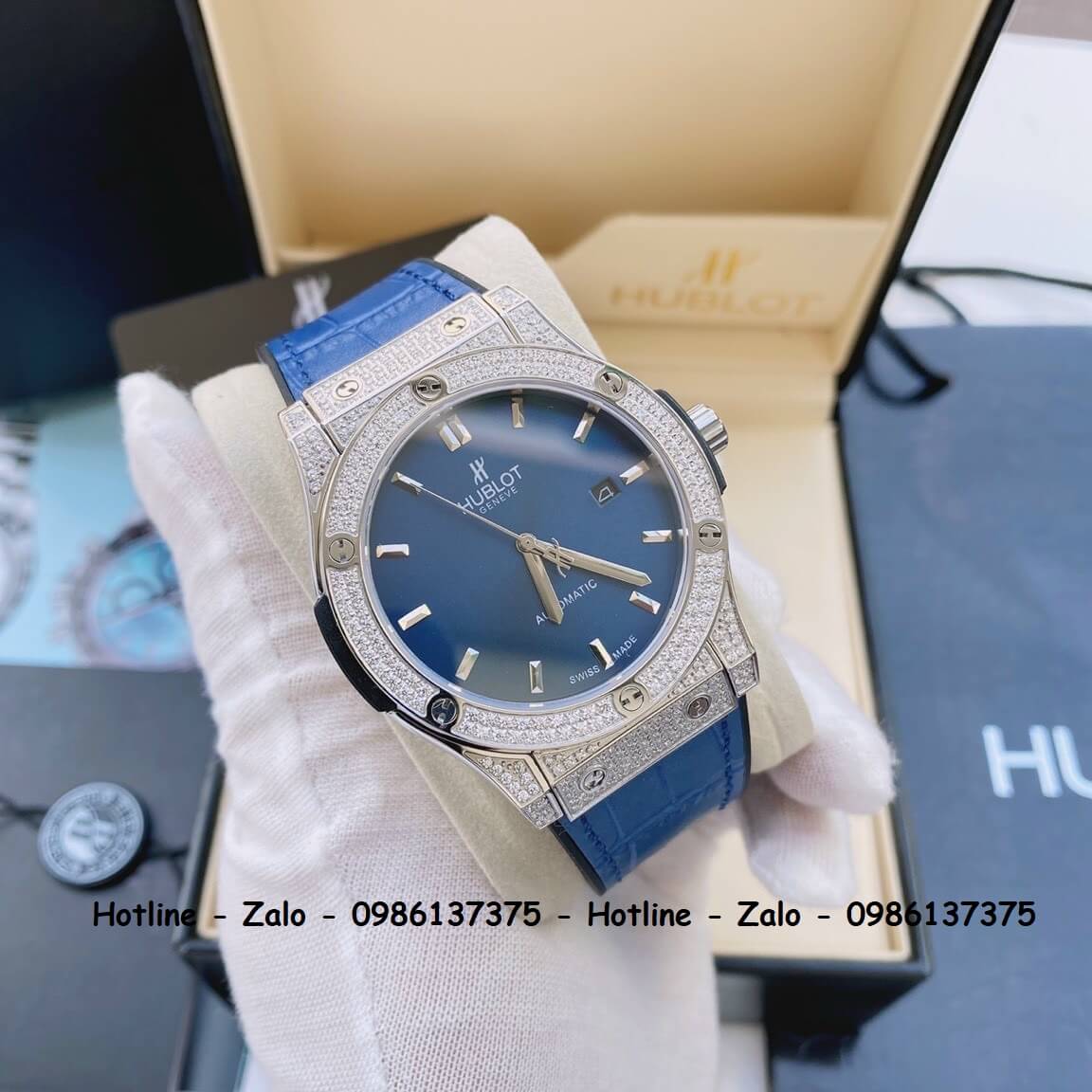 Đồng Hồ Hublot Automatic Nam Dây Da Silicon Xanh Đính Đá