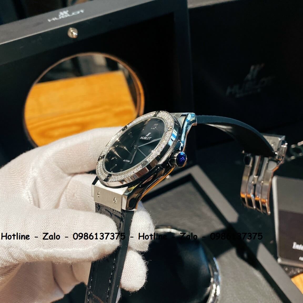 Đồng Hồ Hublot Automatic Nam Silicon Đen Đính Đá Silver 42mm