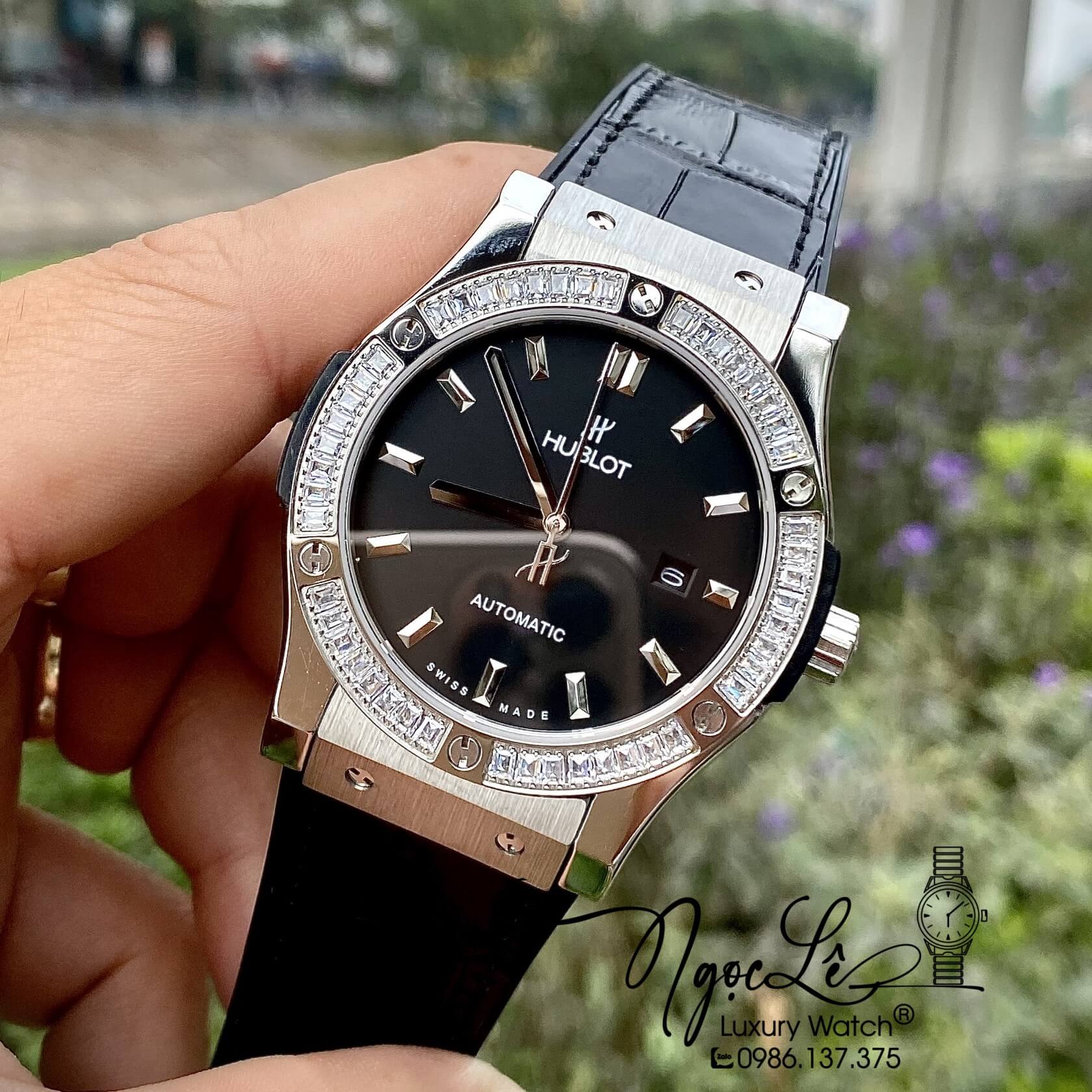 Đồng Hồ Nam Hublot Automatic Dây Da Silicon Màu Đen Đính 1 Niềng Đá 42mm