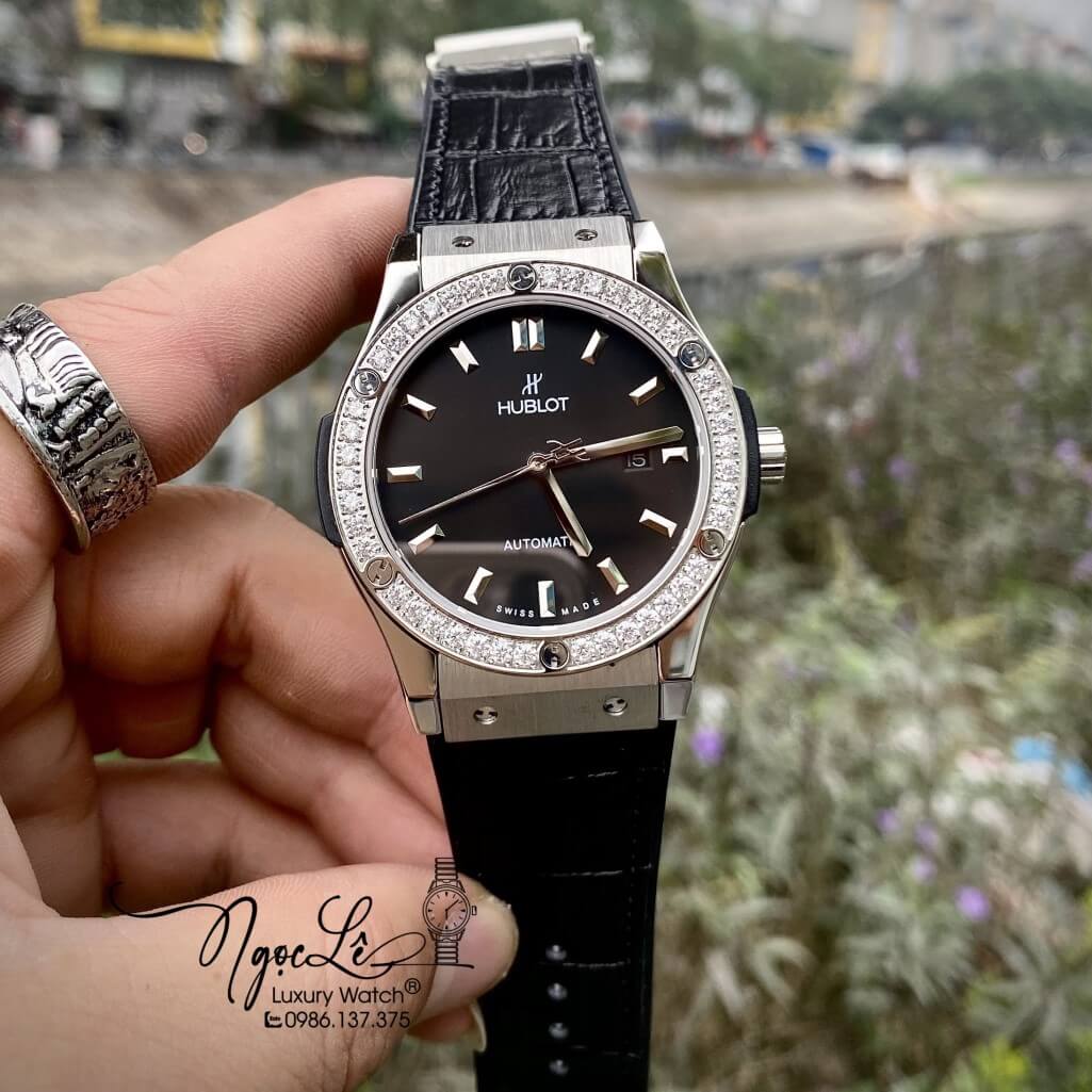 Đồng Hồ Nam Hublot Automatic Dây Da Silicon Màu Đen Đính 1 Niềng Đá 42mm