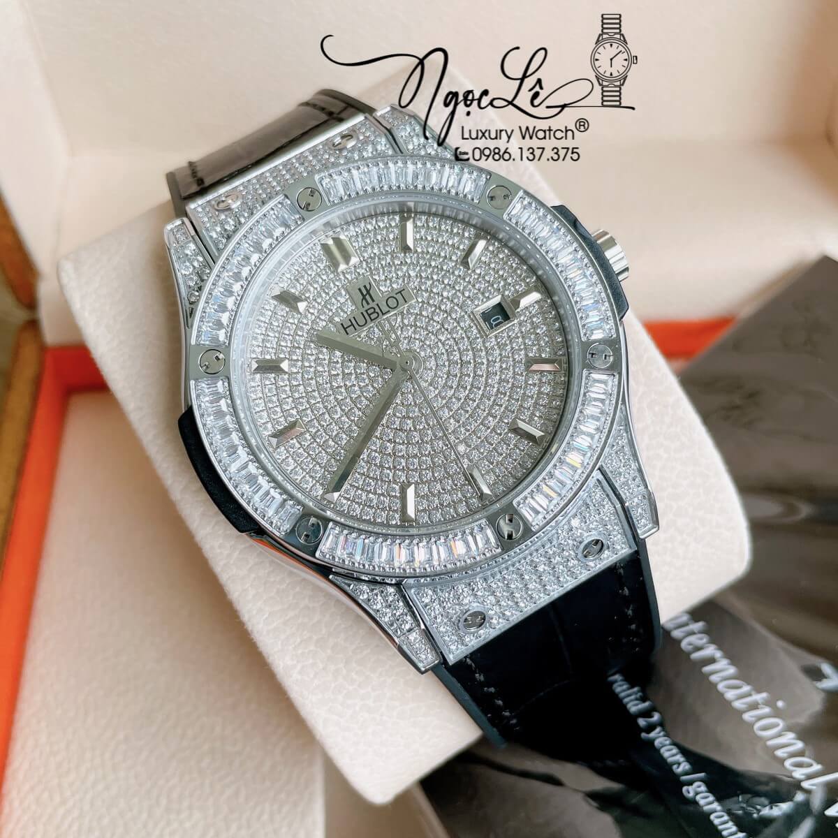 Đồng Hồ Hublot Automatic Nam 42mm Dây Da Silicon Đen Vỏ Bạc Đính Full Đá