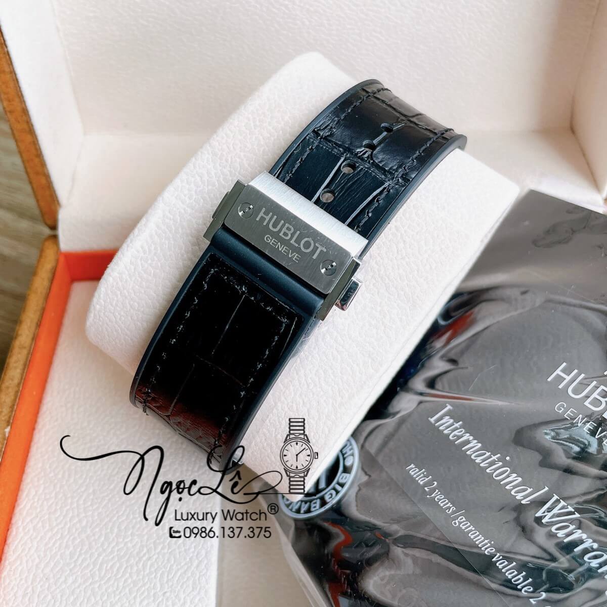 Đồng Hồ Hublot Automatic Nam 42mm Dây Da Silicon Đen Vỏ Bạc Đính Full Đá